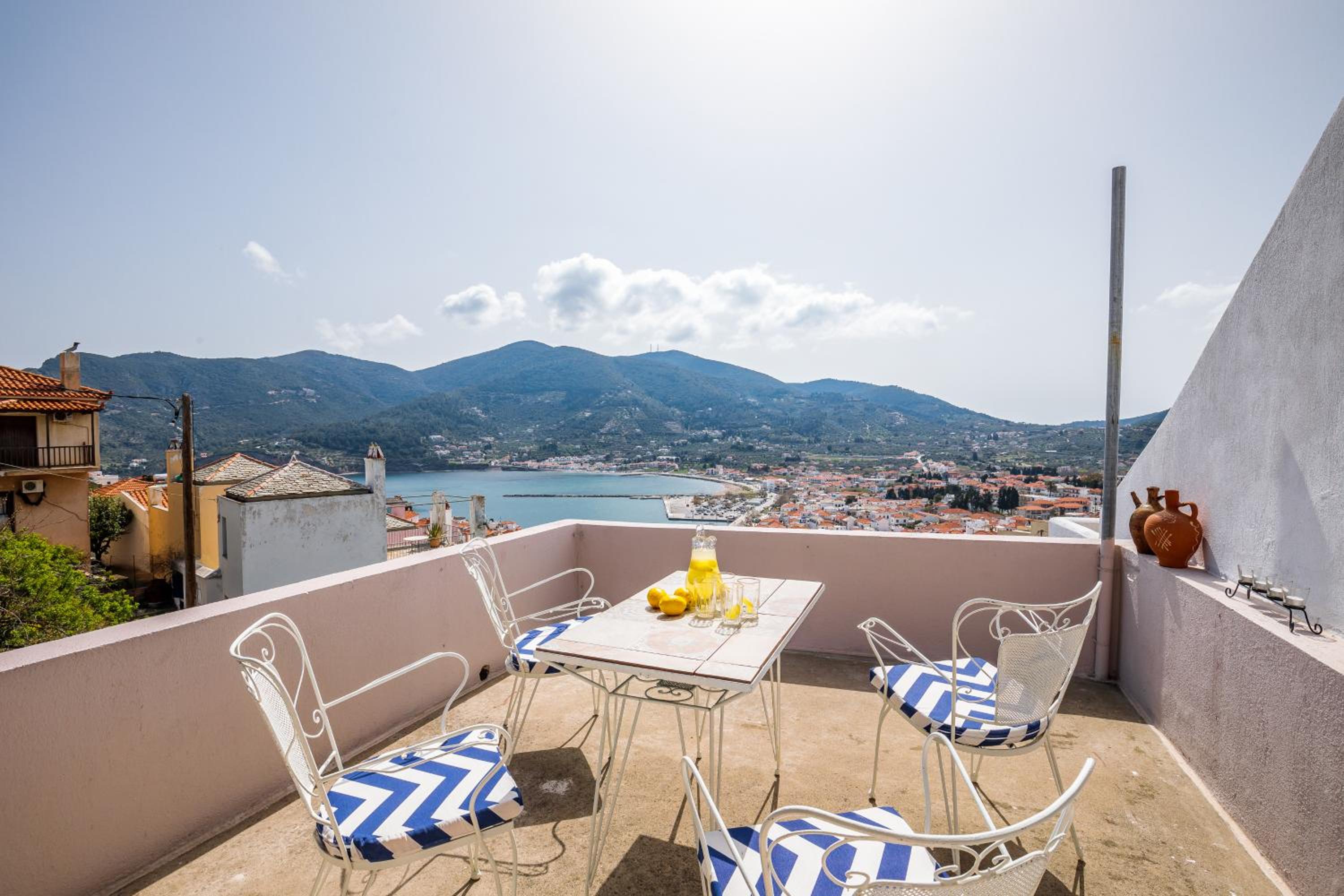 Hotel VASIA HOUSE - Image 1