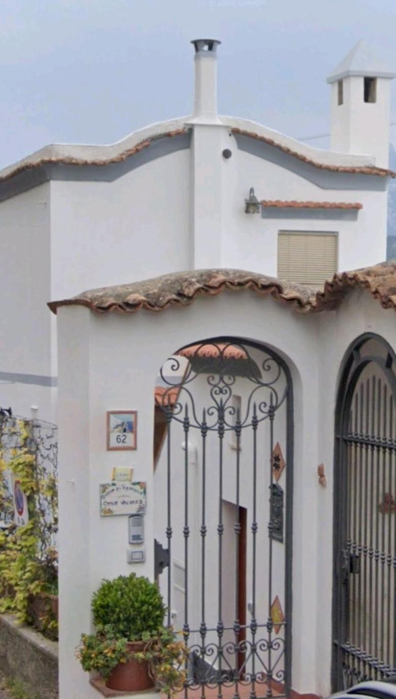 Casa Vacanza "A Casa di Raffaele"