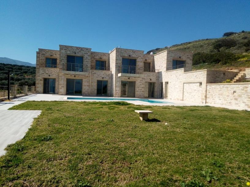 Villa Stylianos retreat view 5