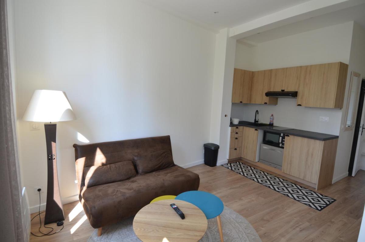 Cosy apartment 3 persons next to sea and tramway in Nice photo 2