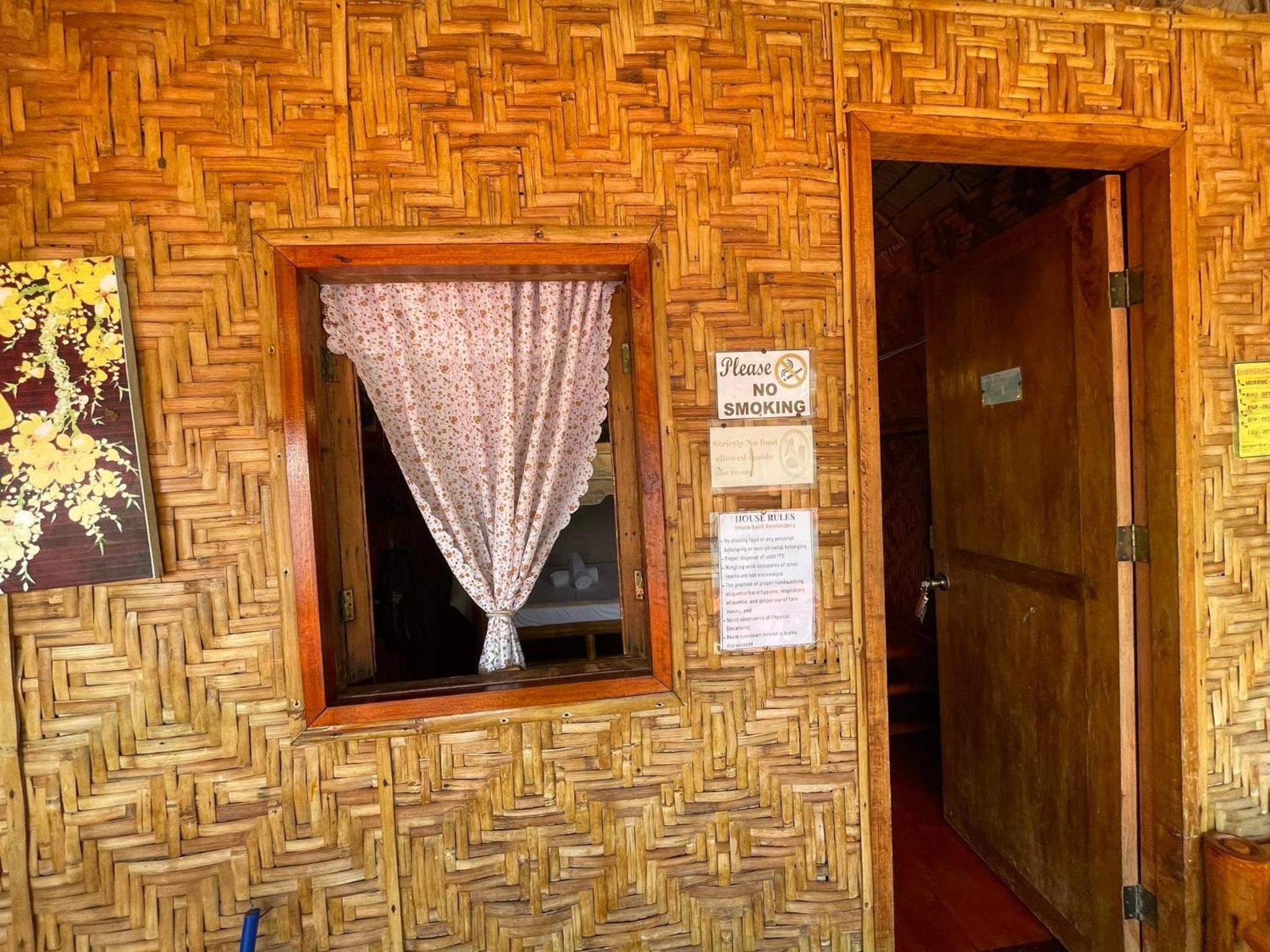 Camiguin Blue Lagoon Cottages view 4