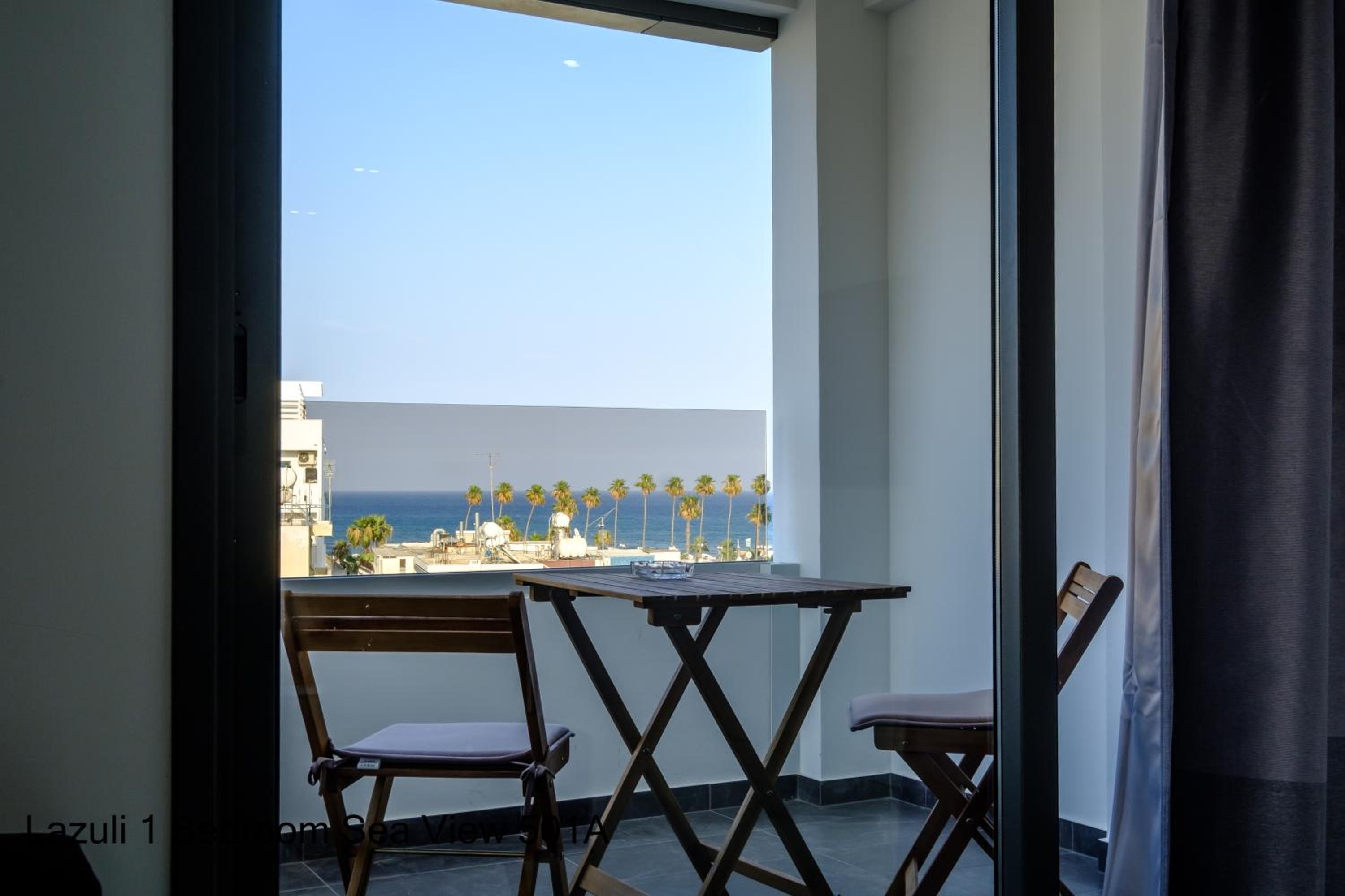 Lazuli City & Seaview Apartments view 4