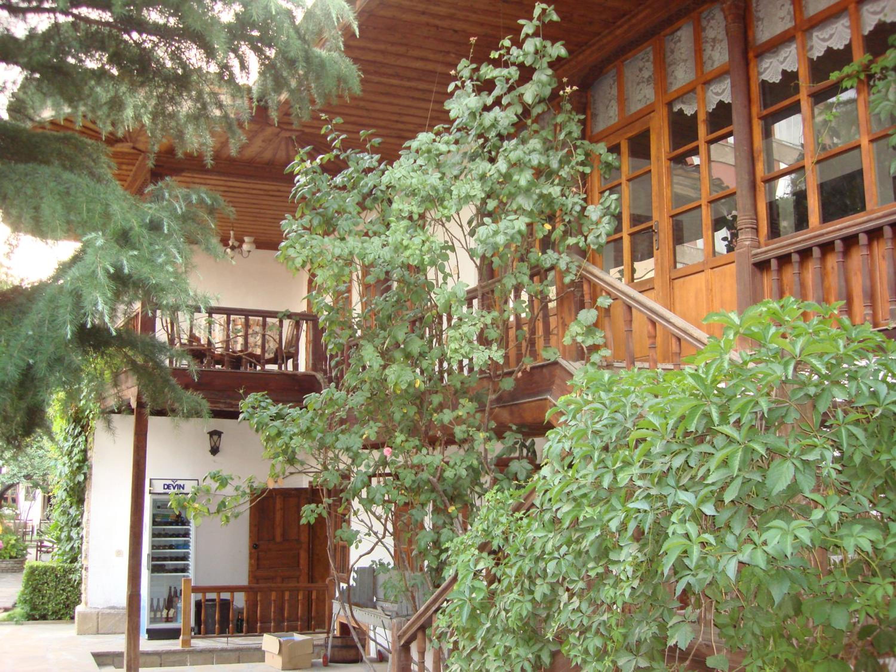 Chakarova Guest House