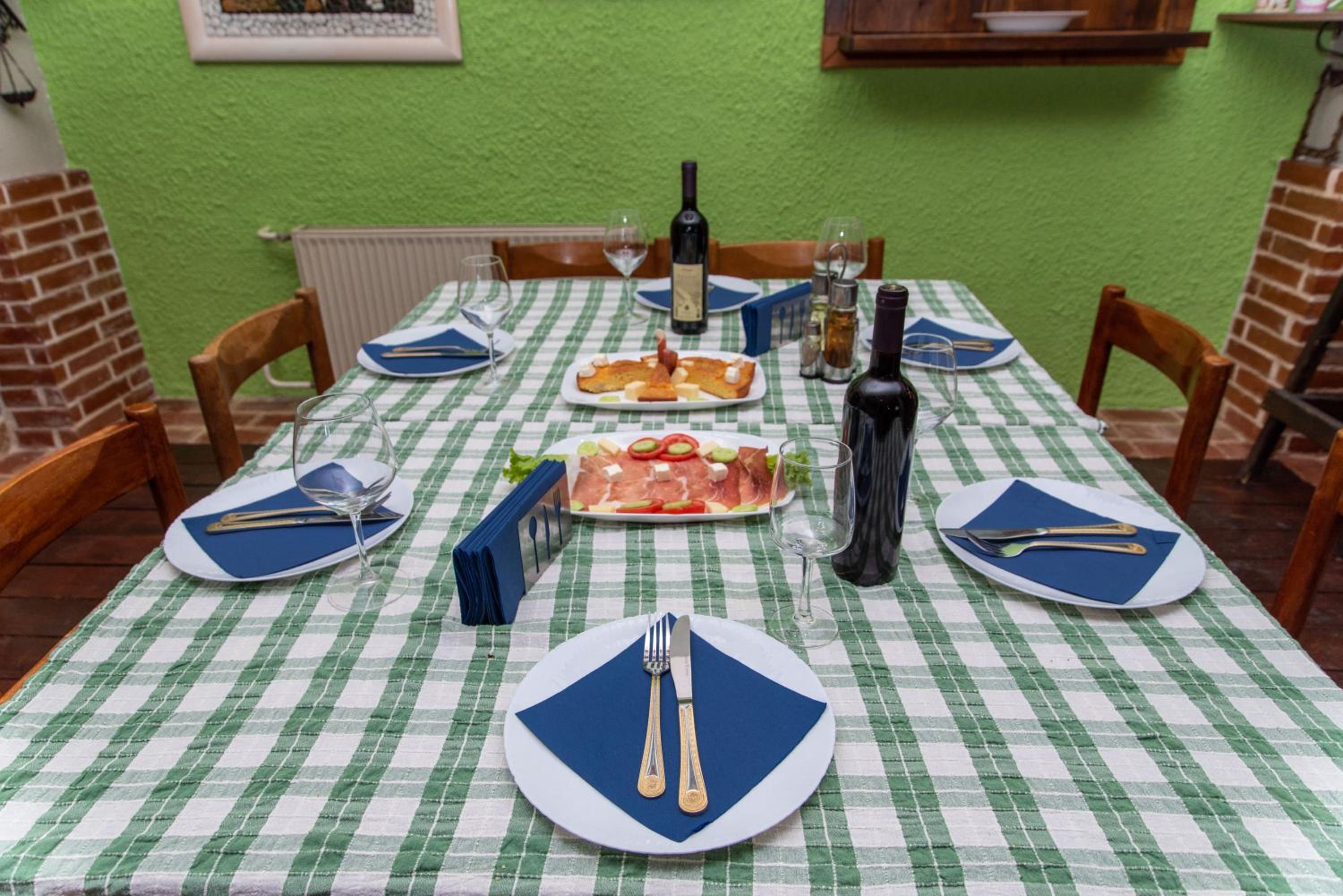 Photo 44