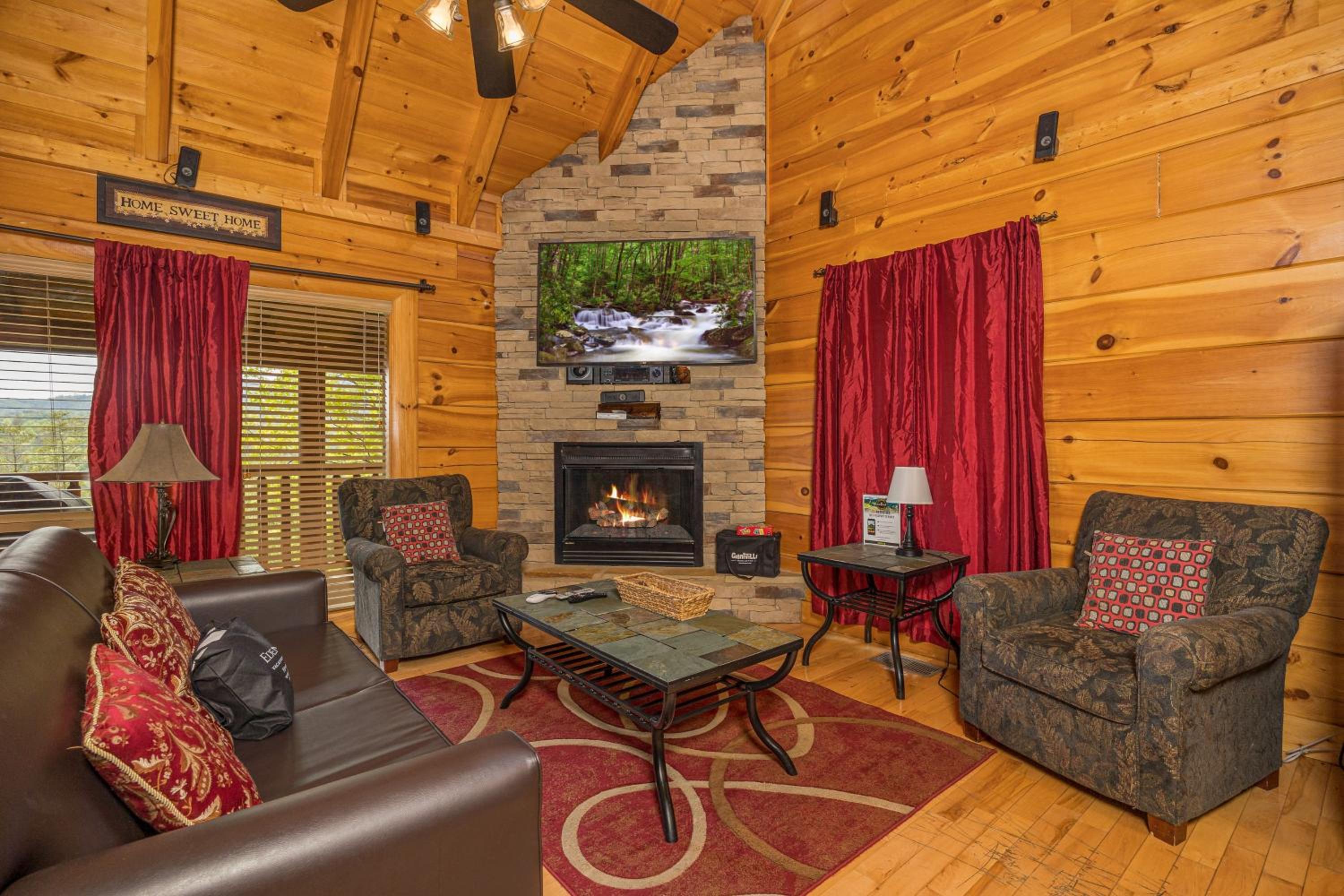 Luxurious Log Cabin Nestled in the Great Smoky Mountains view 4