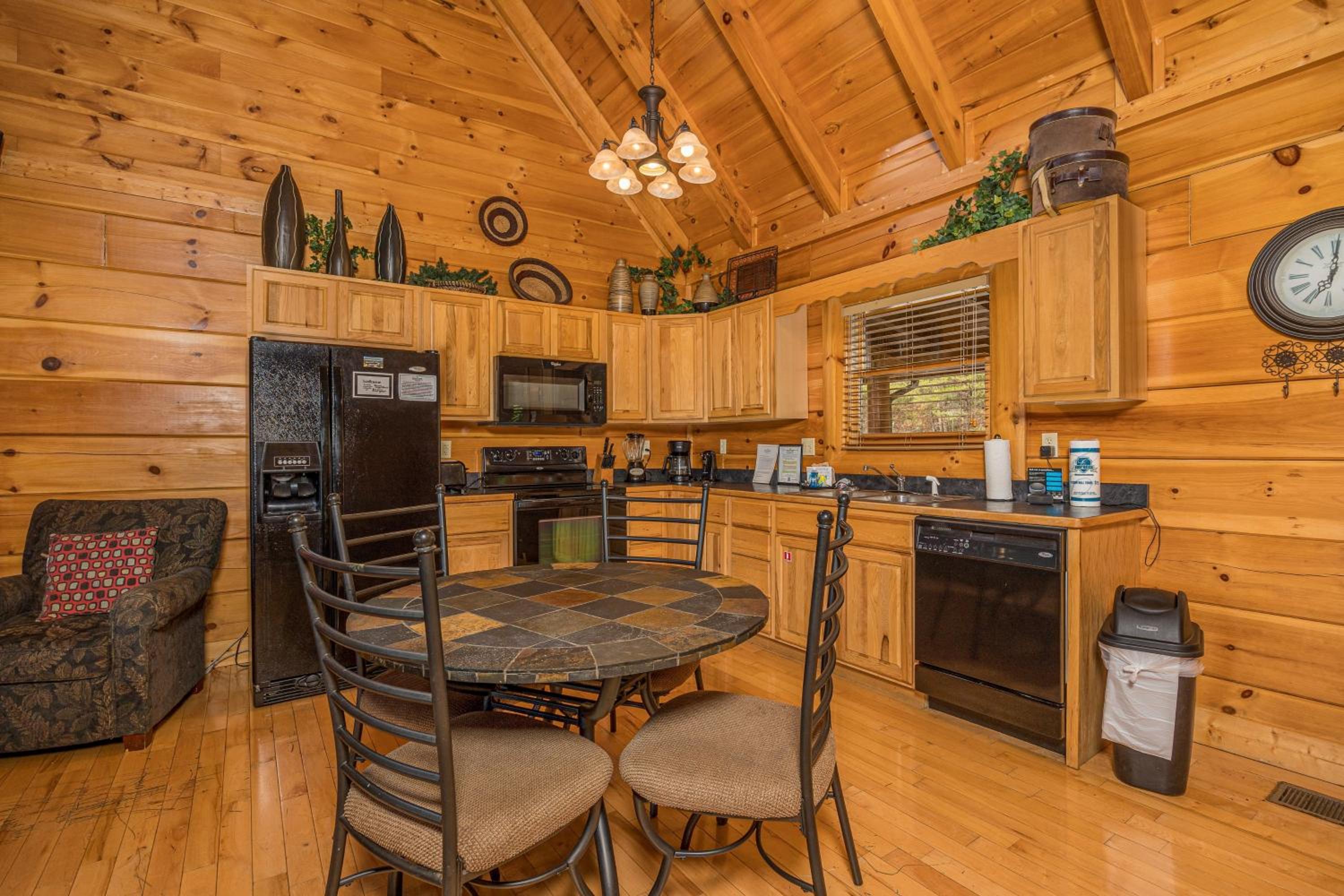 Luxurious Log Cabin Nestled in the Great Smoky Mountains view 5