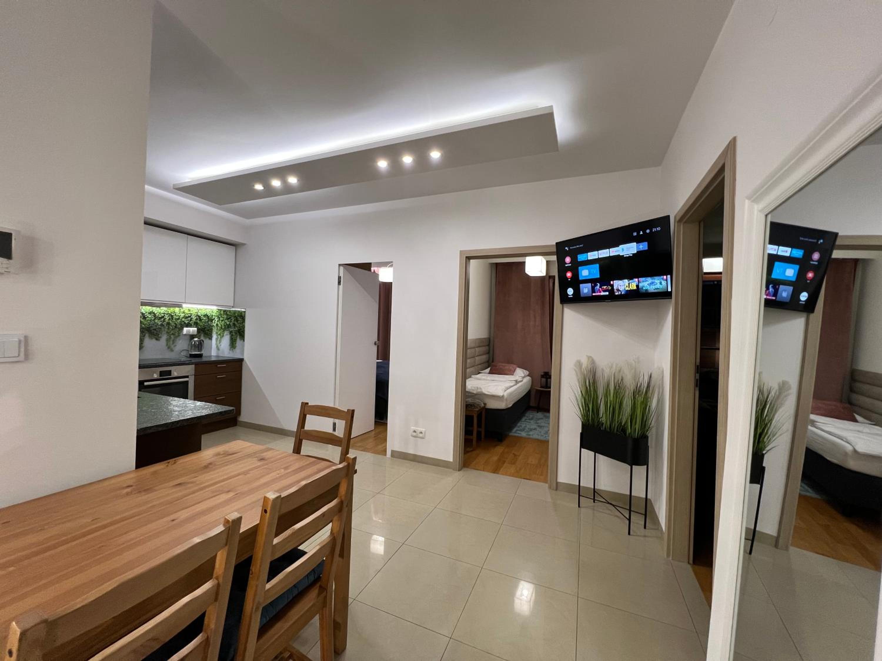 Norblin Apart view 4
