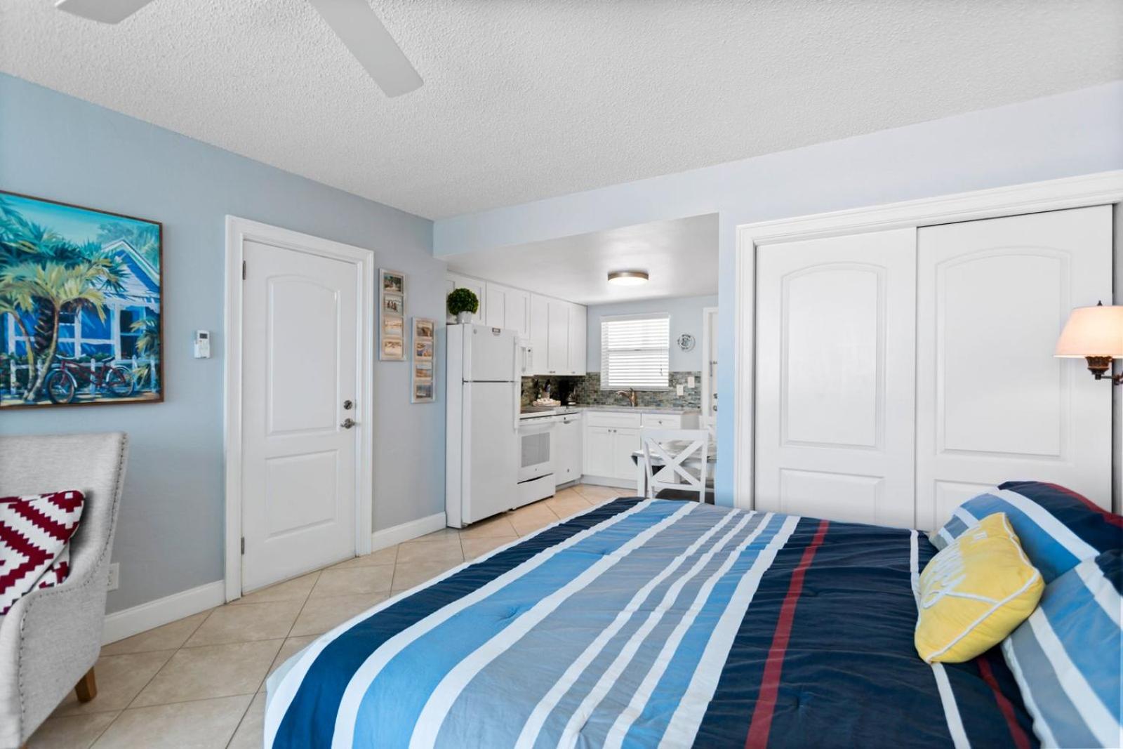 Direct Beach View Studio 2nd Fl - Surf Song #226