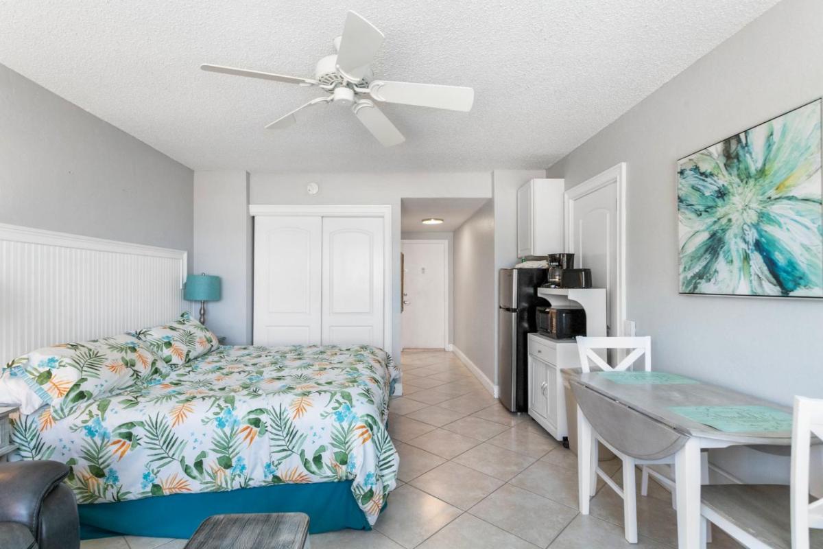 256 Surf Song Resort