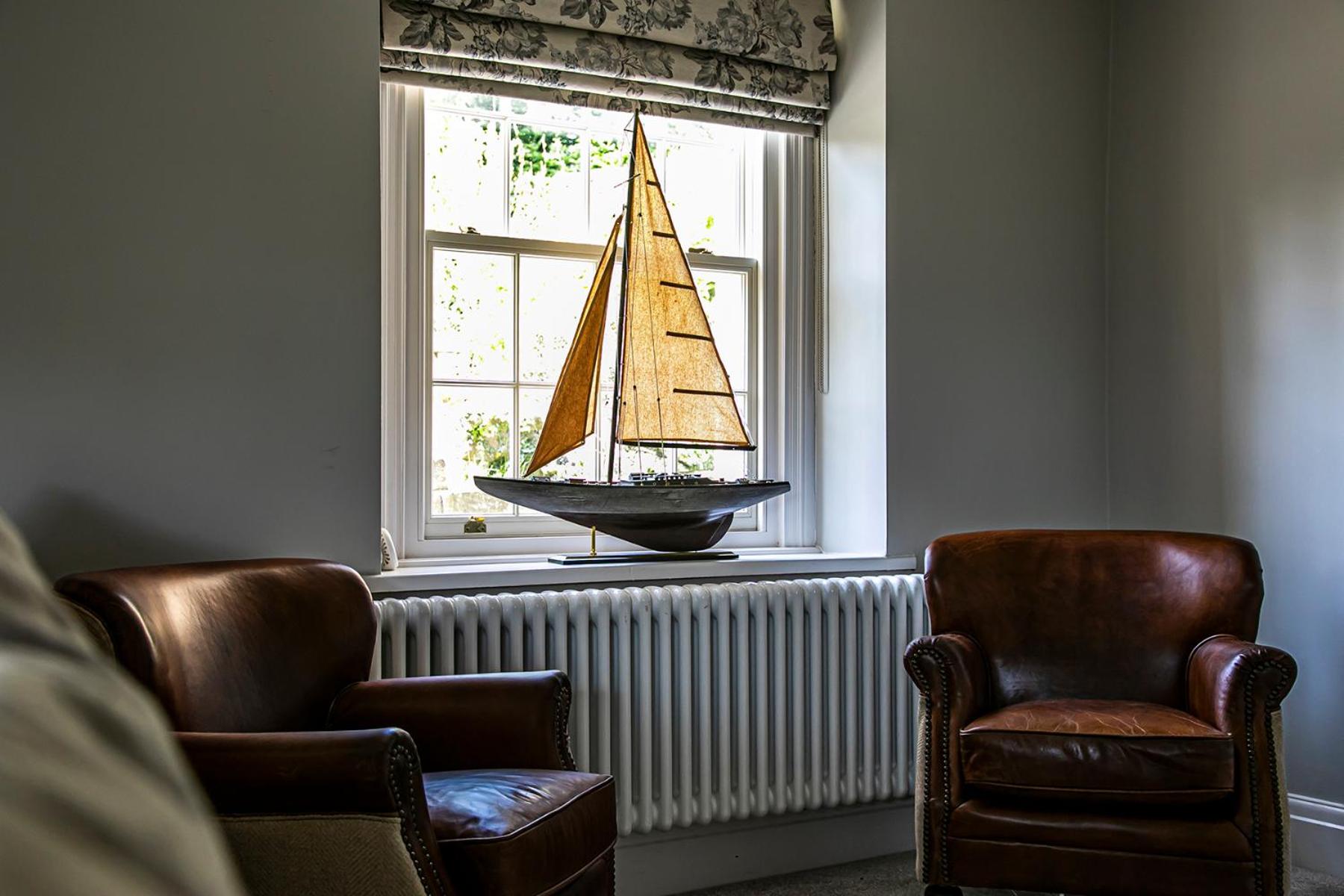 The Belle - A converted Grade II Listed home from home in Bakewell view 5