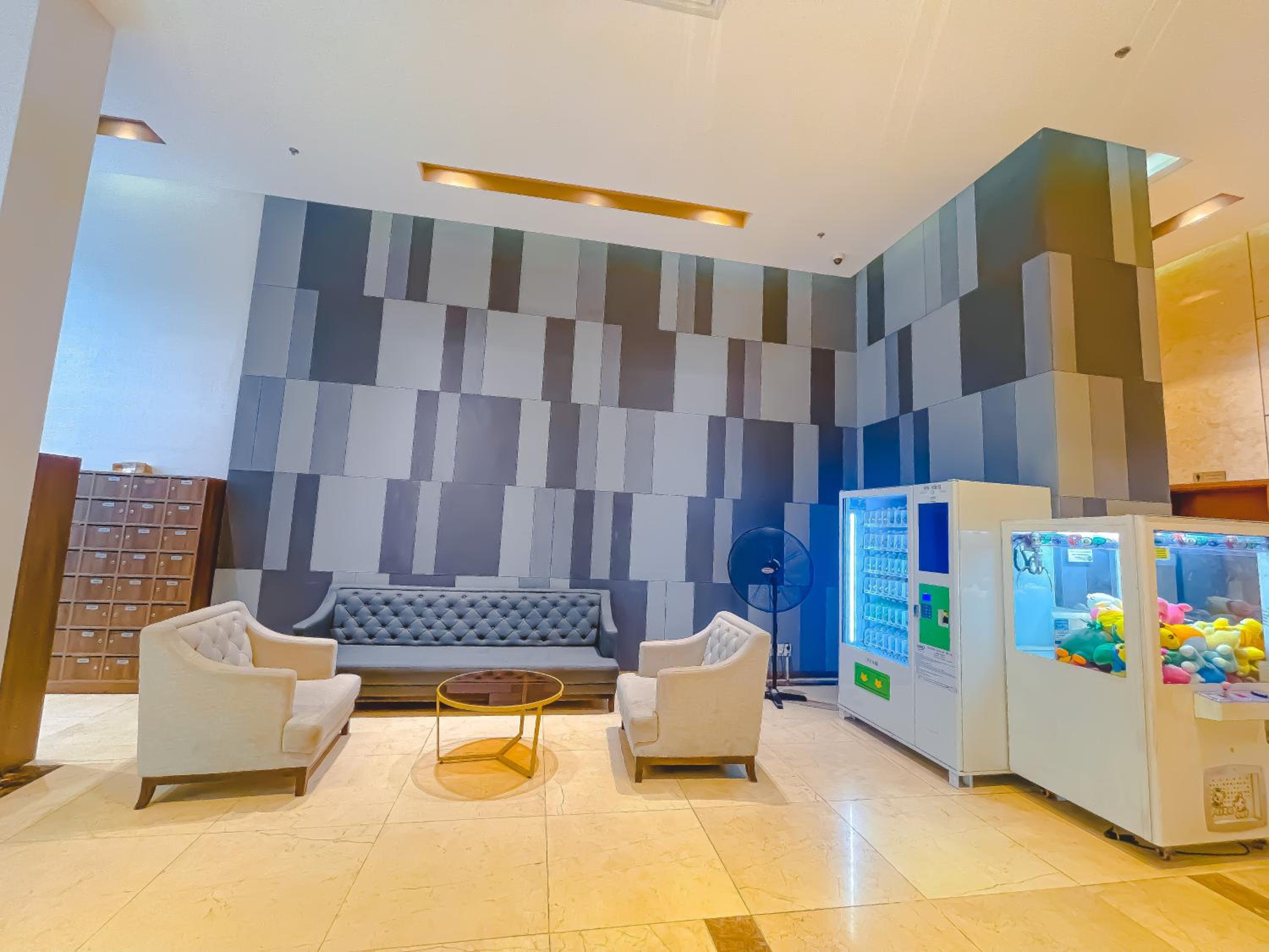 Luxury Gold Apartment 86 -Rooftop Pool Central City