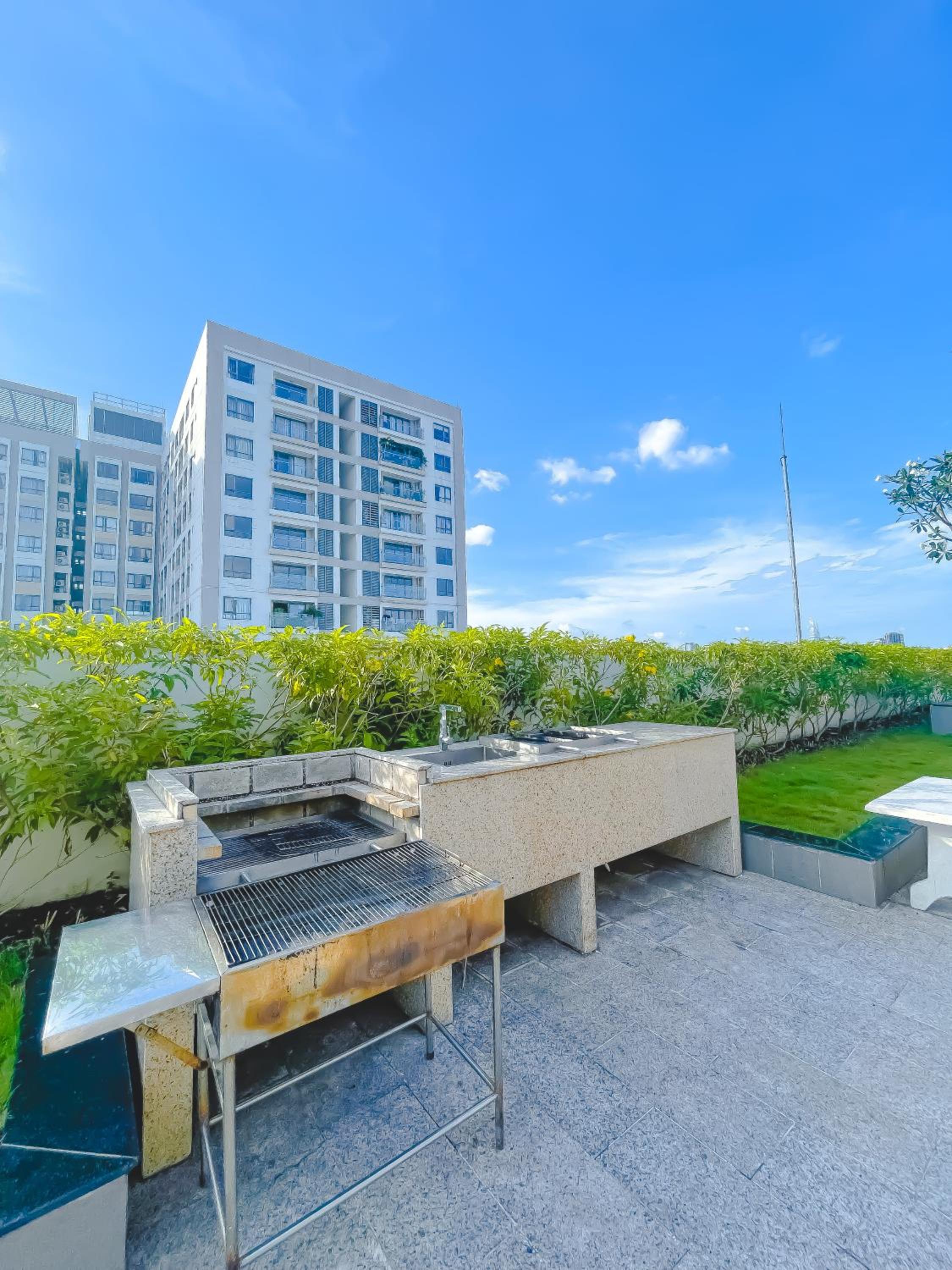Luxury Gold Apartment 86 -Rooftop Pool Central City