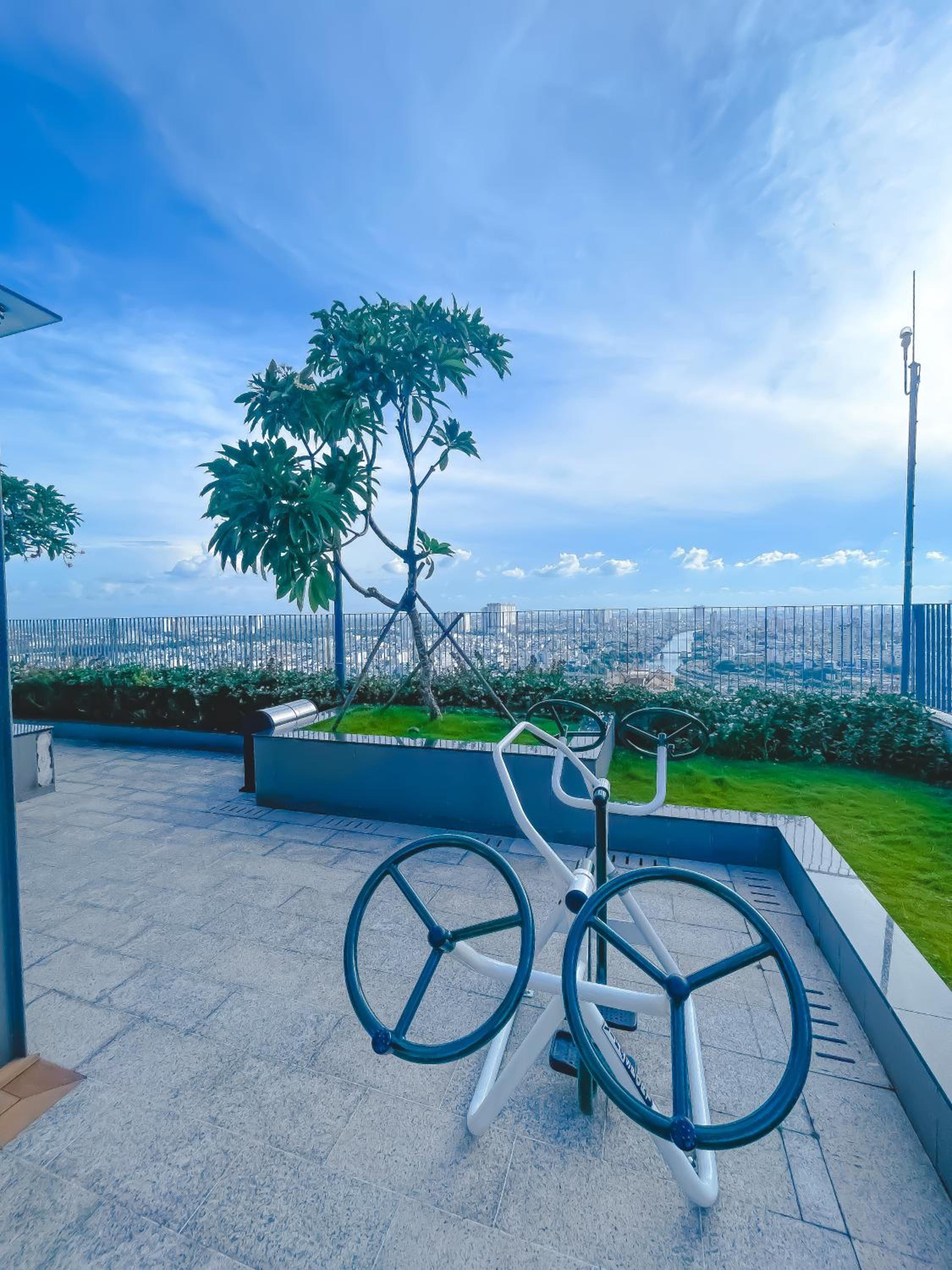 Luxury Gold Apartment 86 -Rooftop Pool Central City