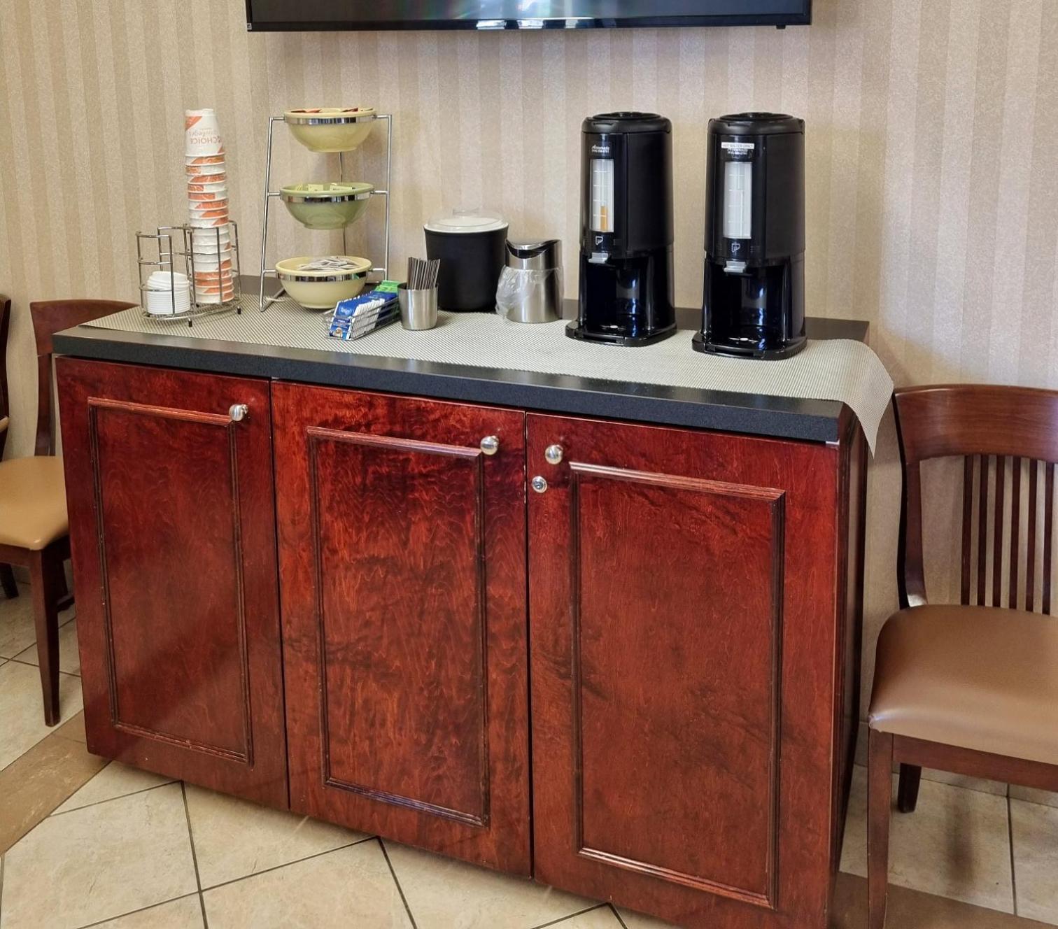 Peterborough Vacations - Quality Inn - Property Image 21