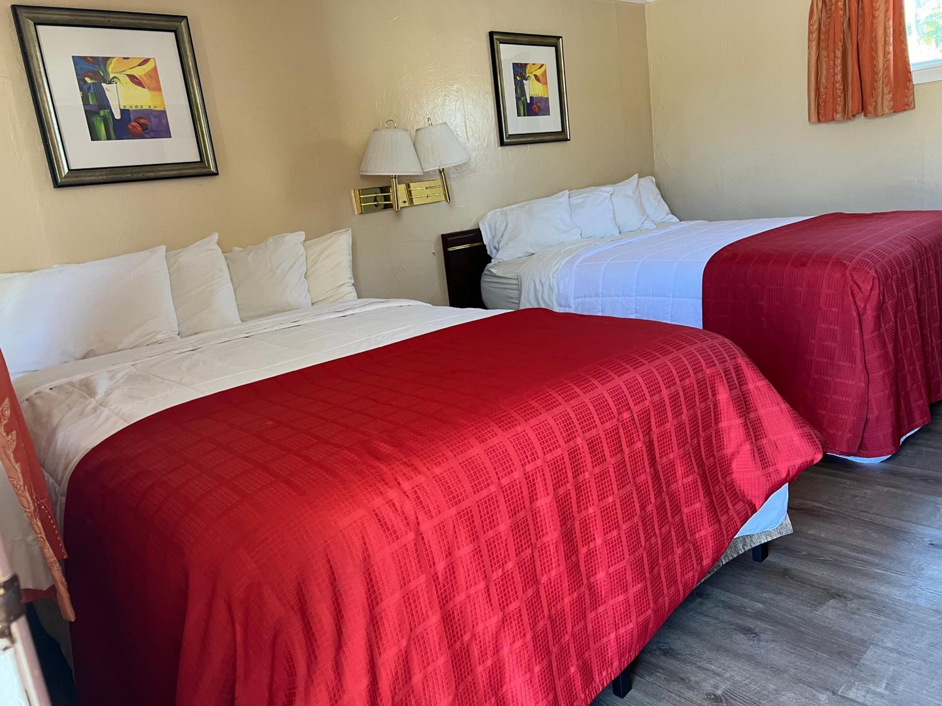 Salisbury Vacations - Beachway Motel - Property Image 1
