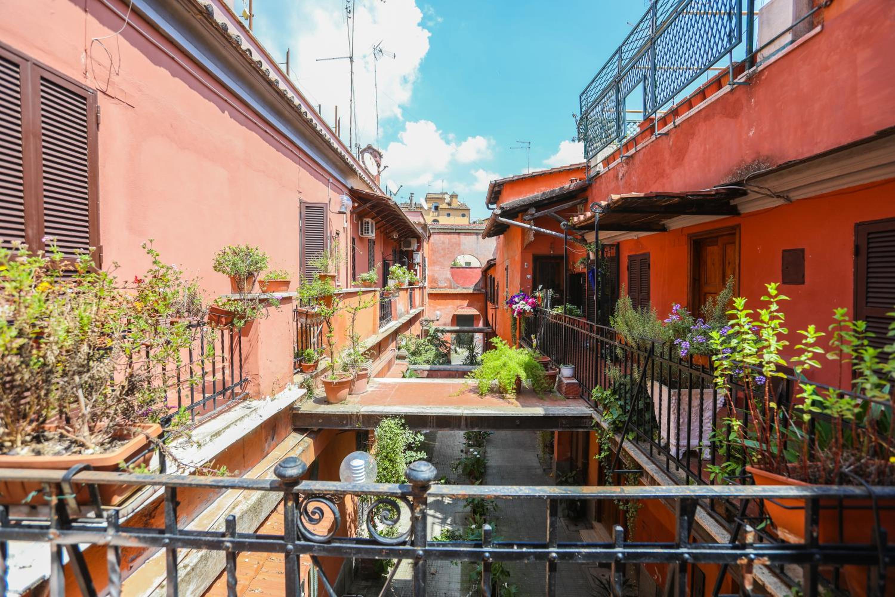Orti 27 Rome — Rome photo 4