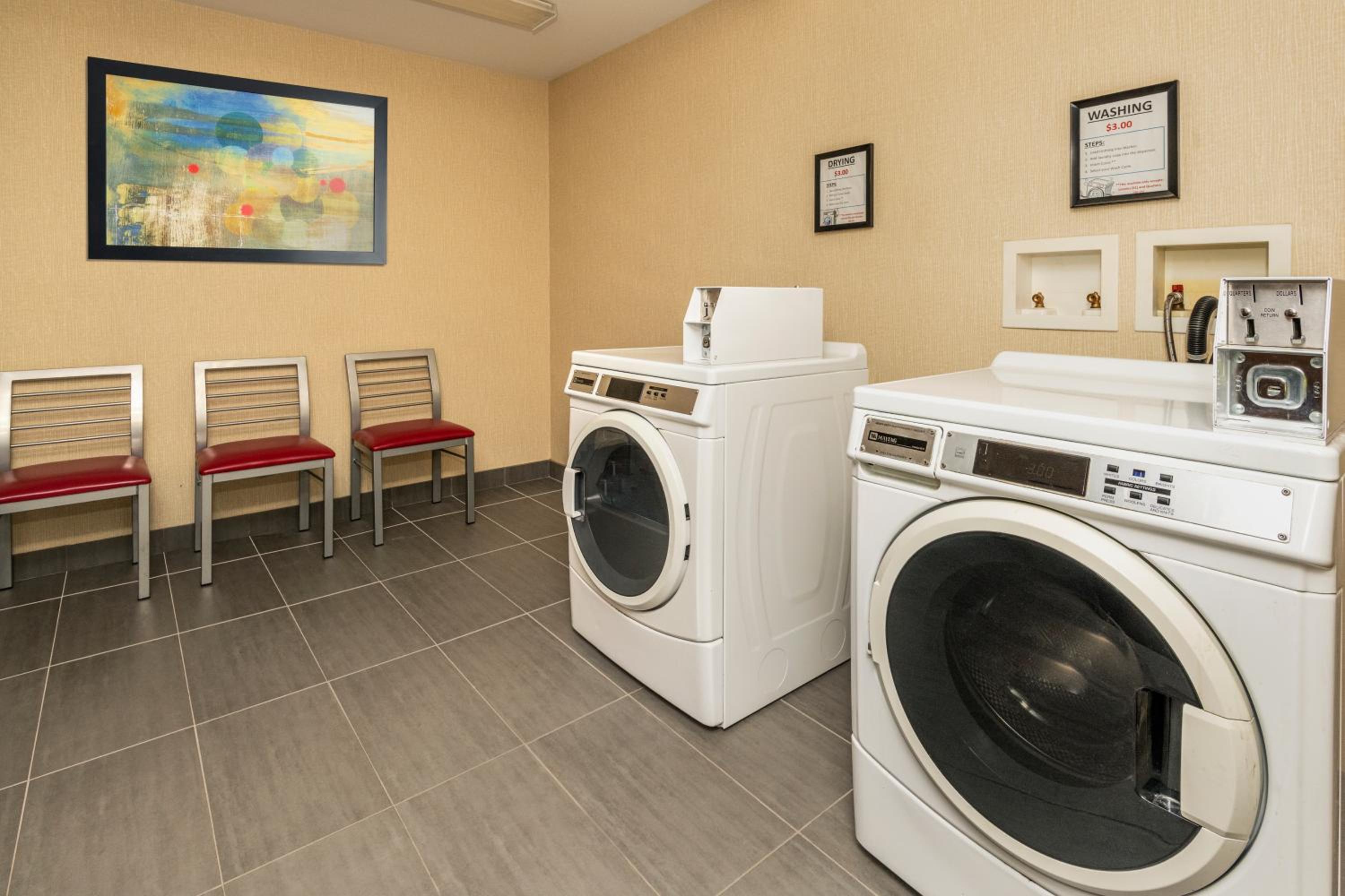 Comfort Inn West