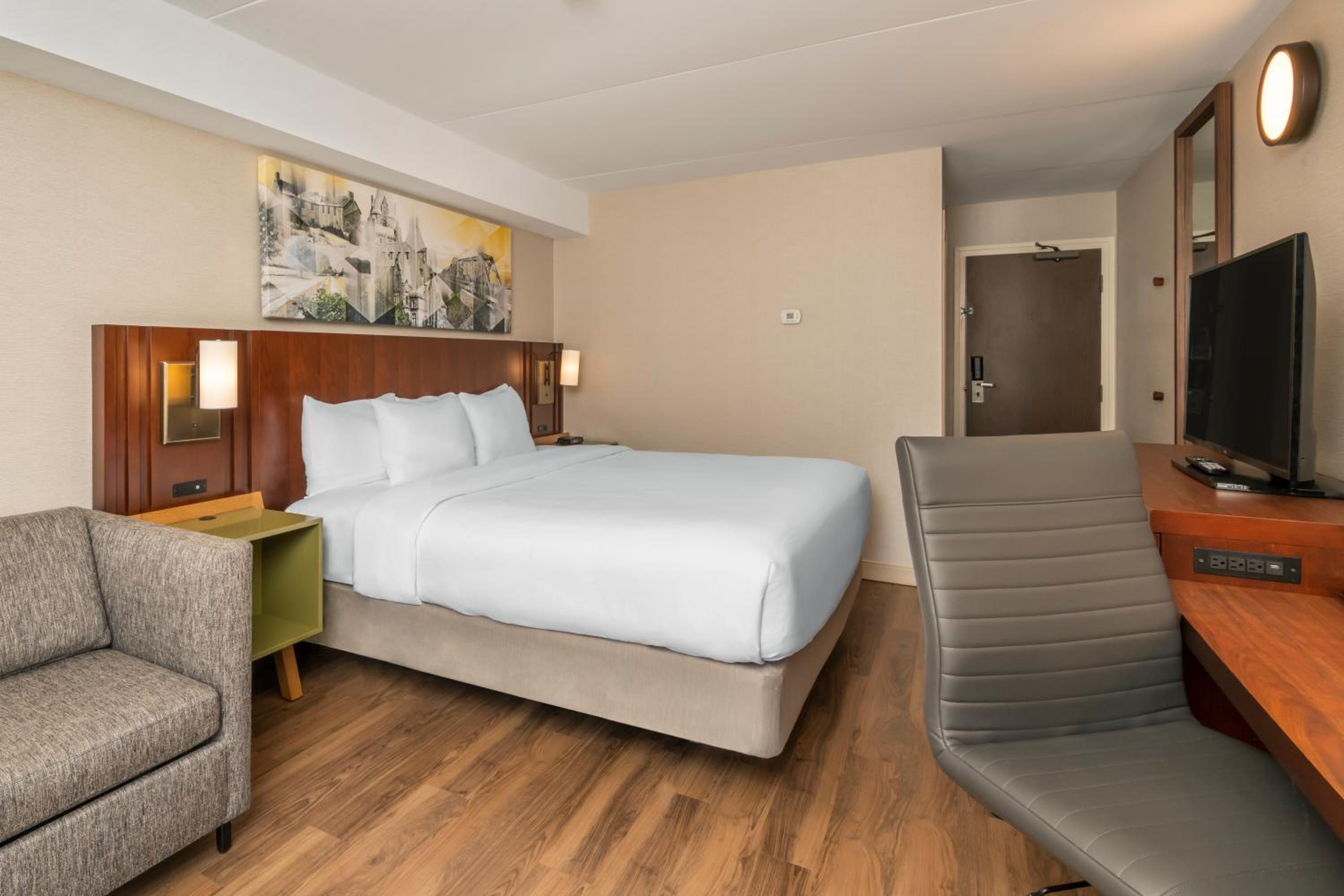 Comfort Inn West