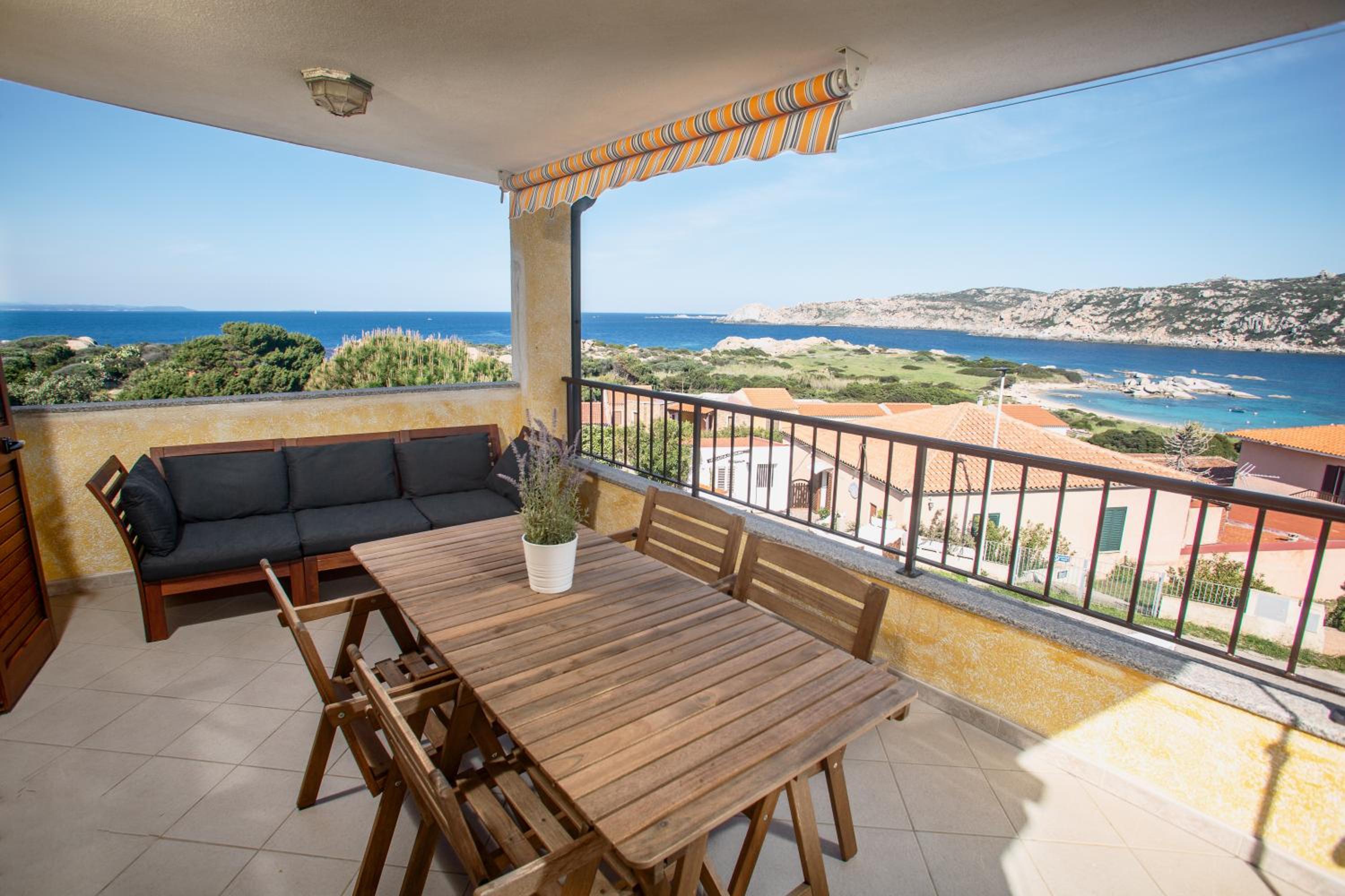 Fronte Mare Capo Testa view 3