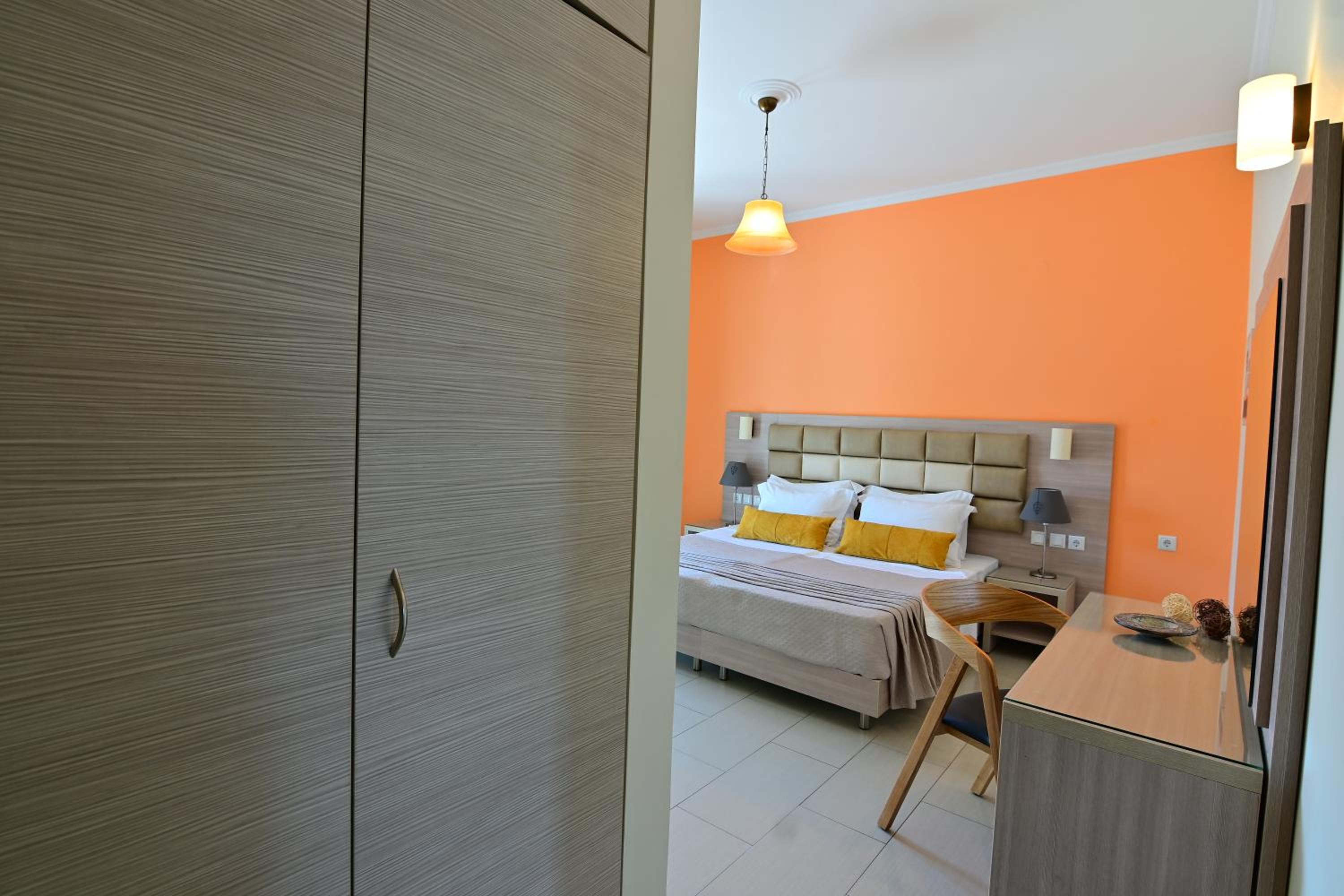 Nadia's Studios & Apartments in Argasi, Sea-View