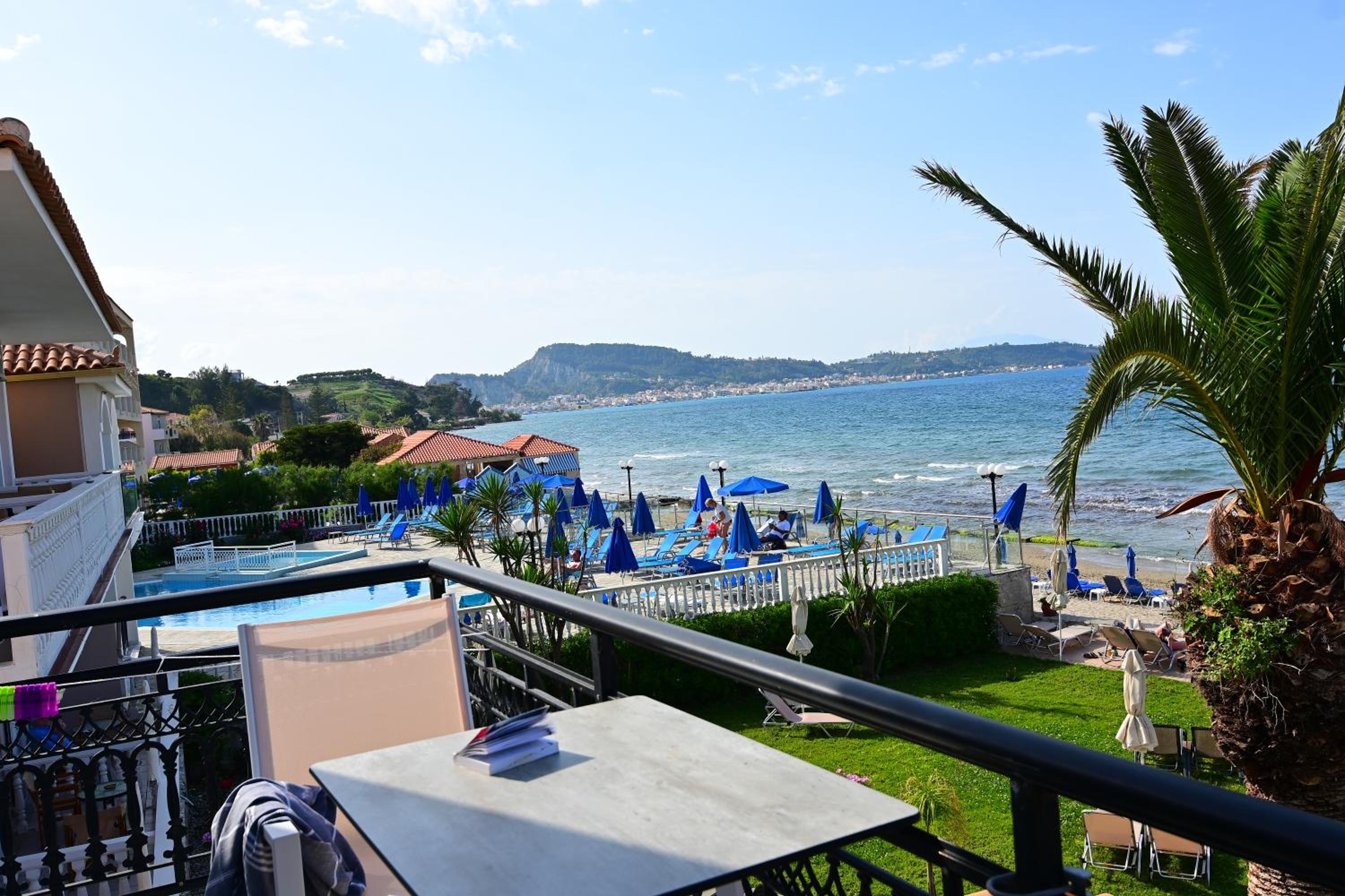 Nadia's Studios & Apartments in Argasi, Sea-View