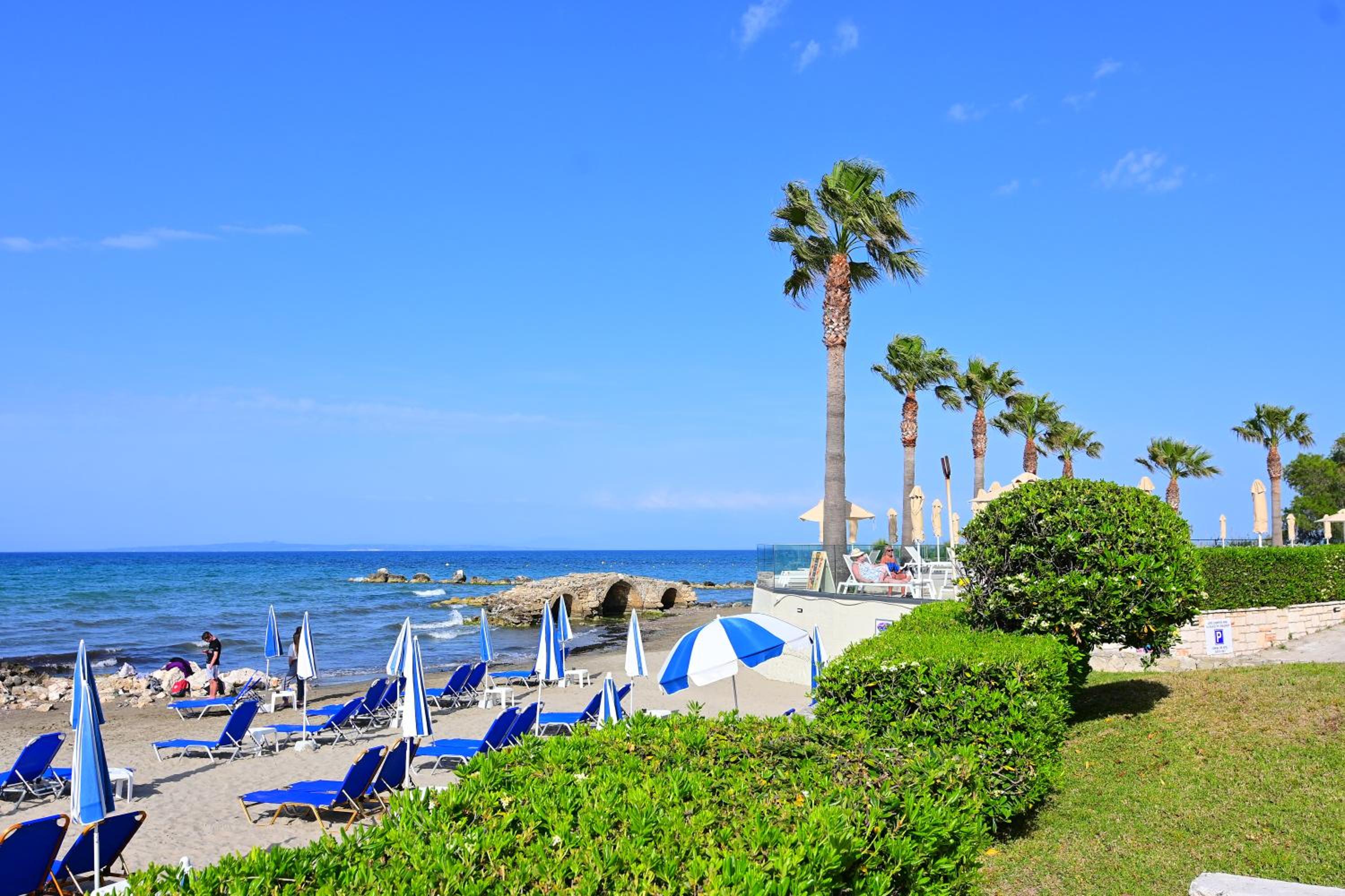 Nadia's Studios & Apartments in Argasi, Sea-View