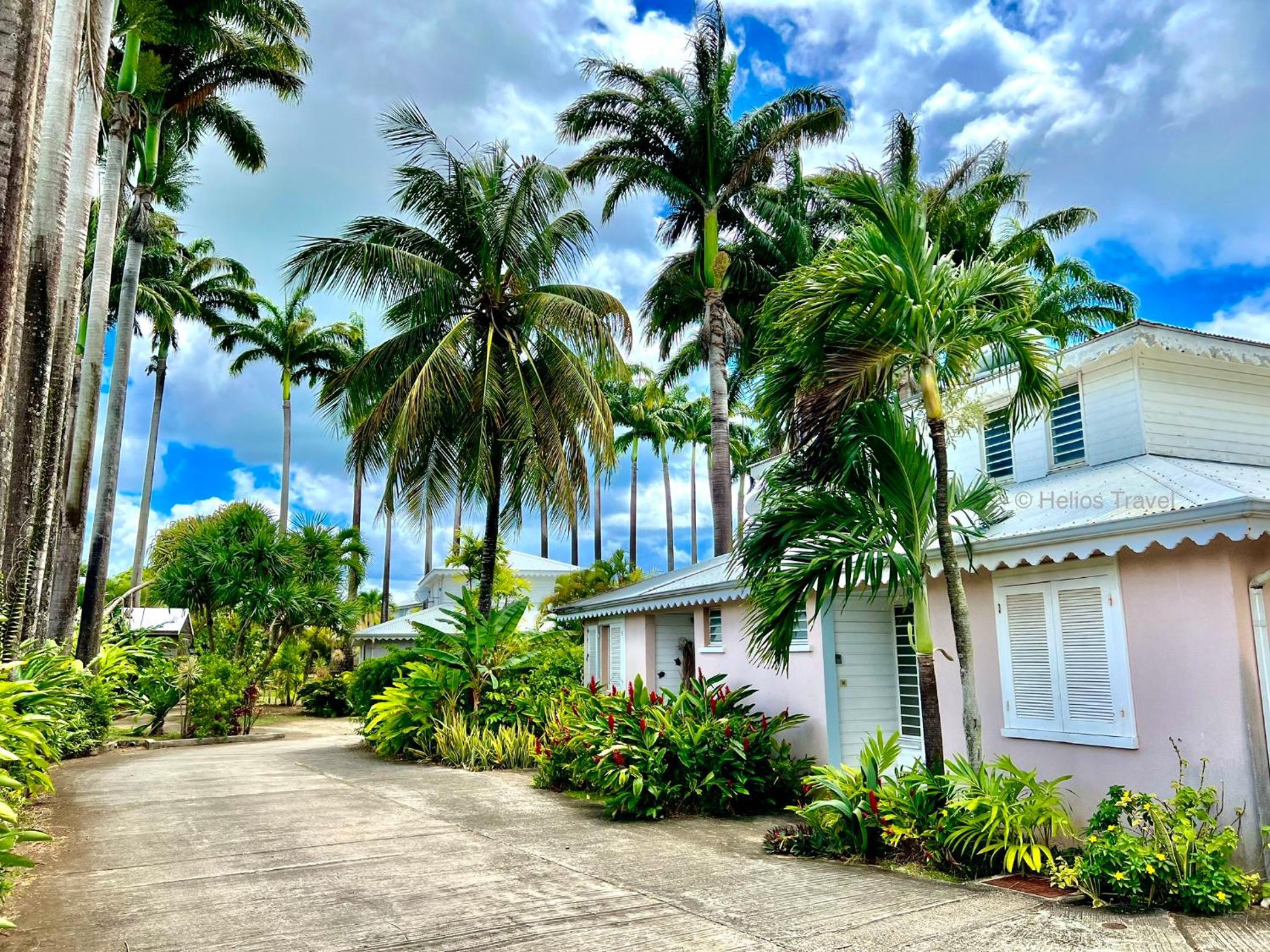 Villa Sisley, 2 chambres, piscine privée, plage à 100 m view 3