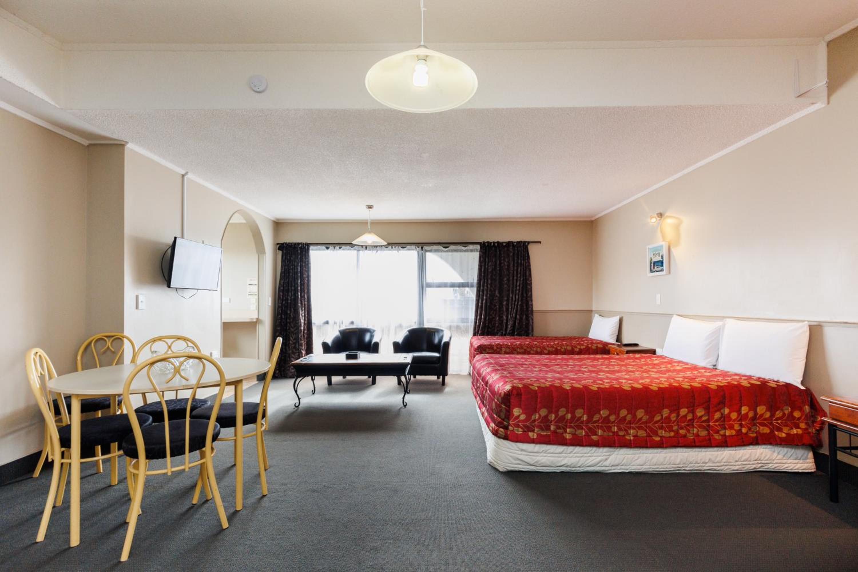 Manfeild Park Motel