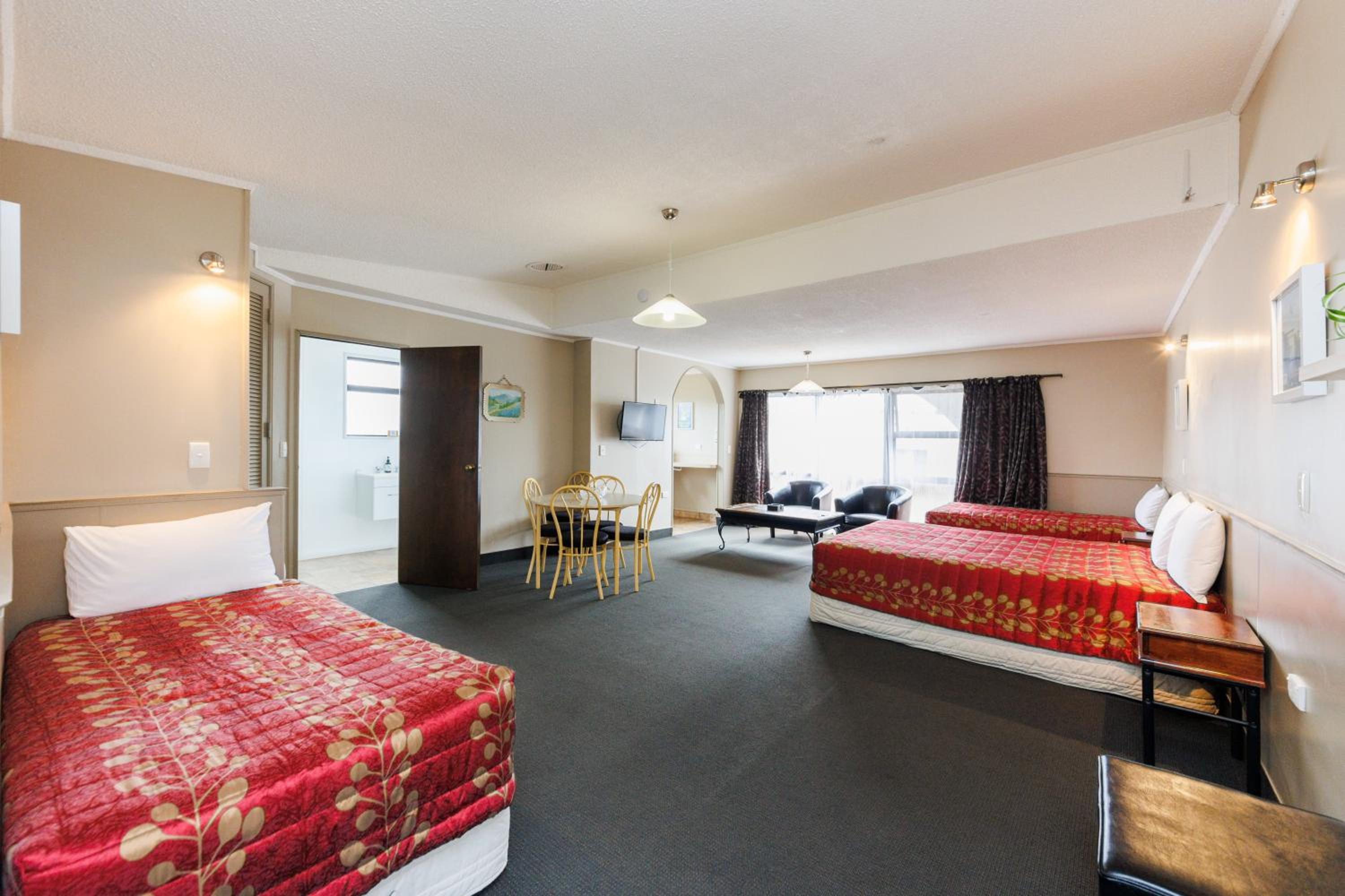 Manfeild Park Motel