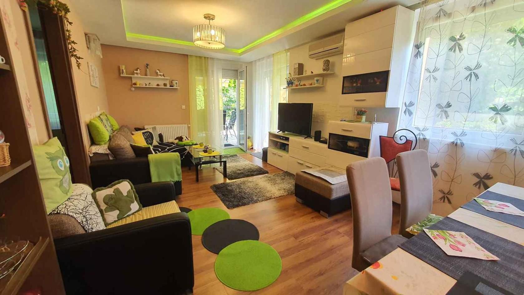 Zöldlomb apartman