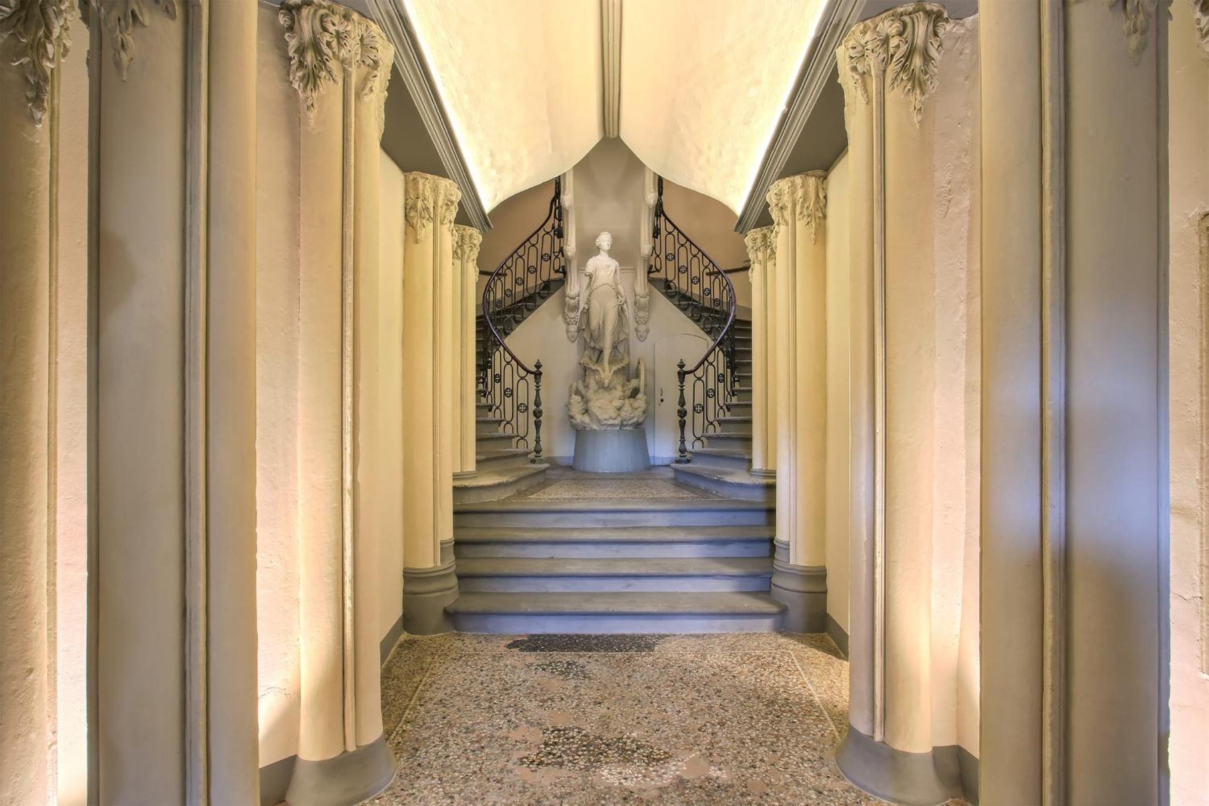 Luxury Suite in Florence