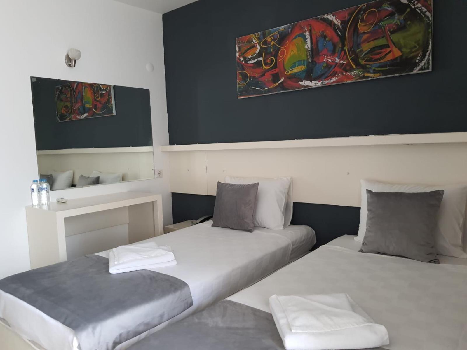 Z OTEL - Image 66