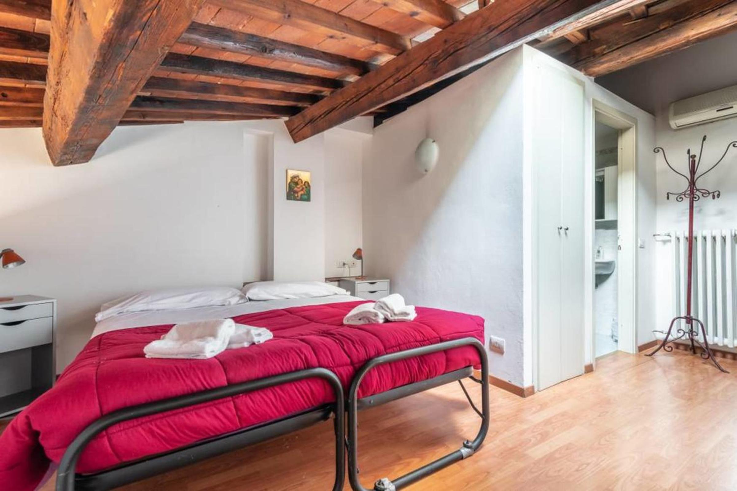 Lovely Loft 2 steps from the Cathedral in Florence