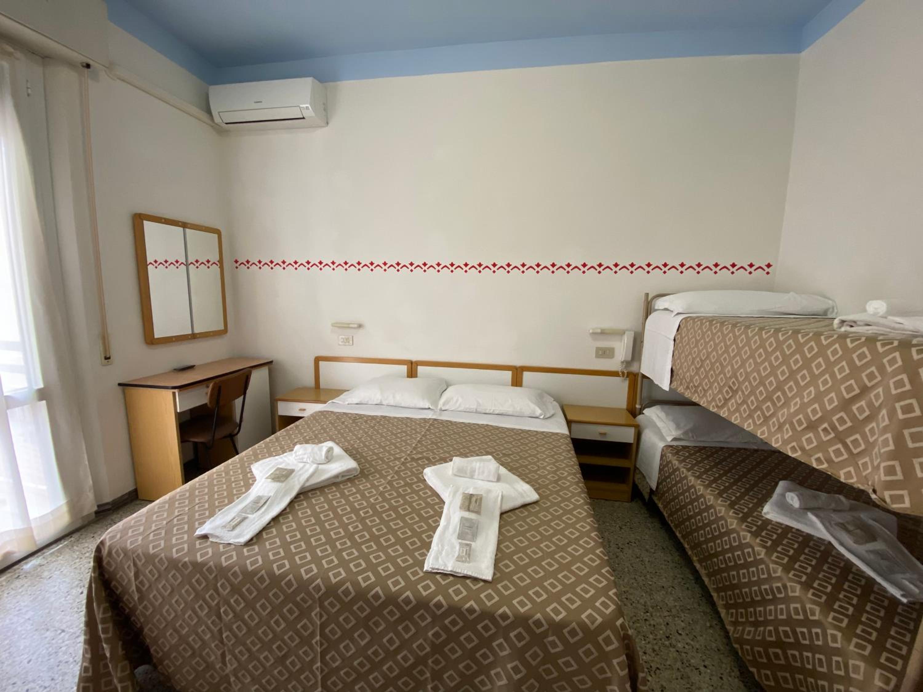 Hotel Nanni Garnì photo 5