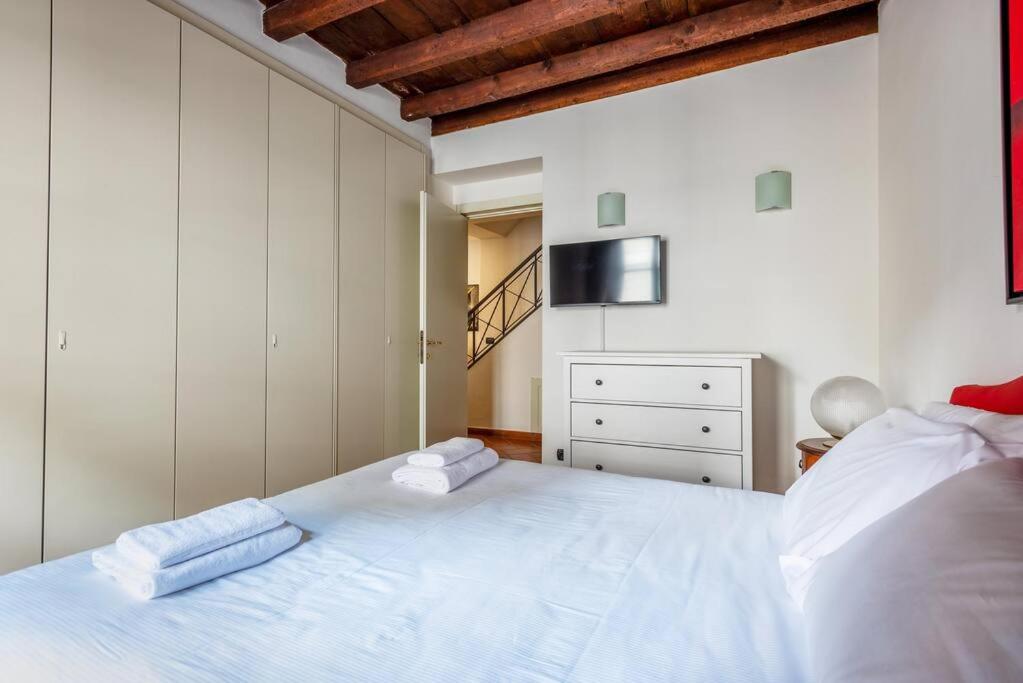 Easylife - Milano - Agnello 19 - Duomo