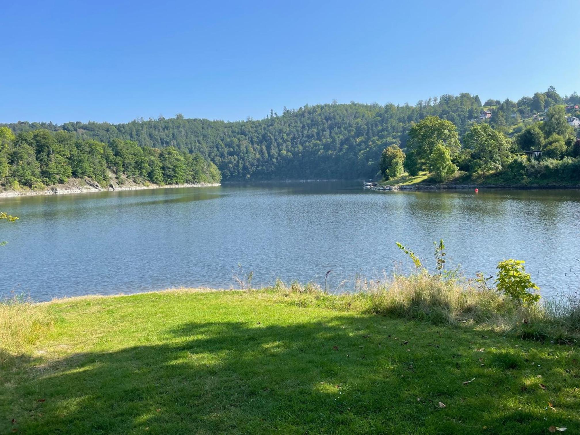 Apartments Saaldorf-Ferienhaus mit 6 Apartments 45qm-120qm direkt am Thüringer Meer-Bleilochtalsperre view 5