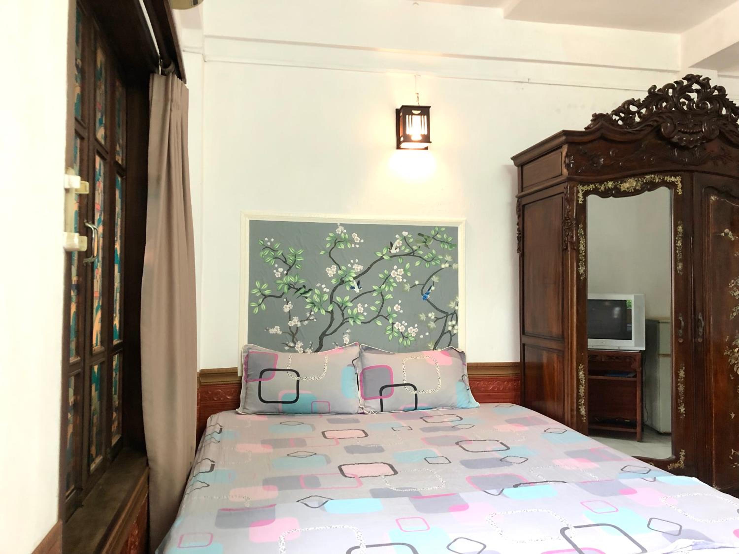 North Hostel N.2