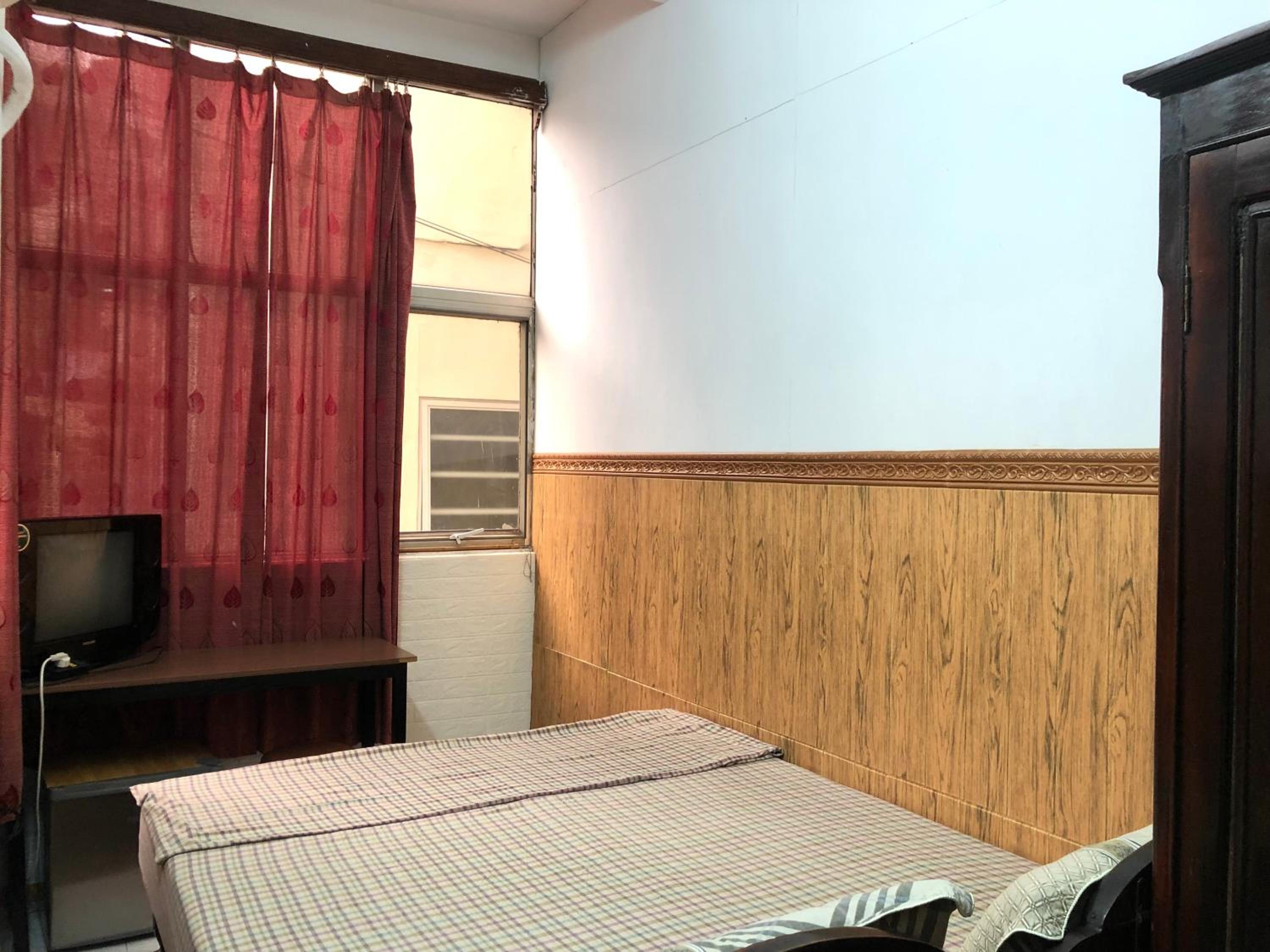 North Hostel N.2