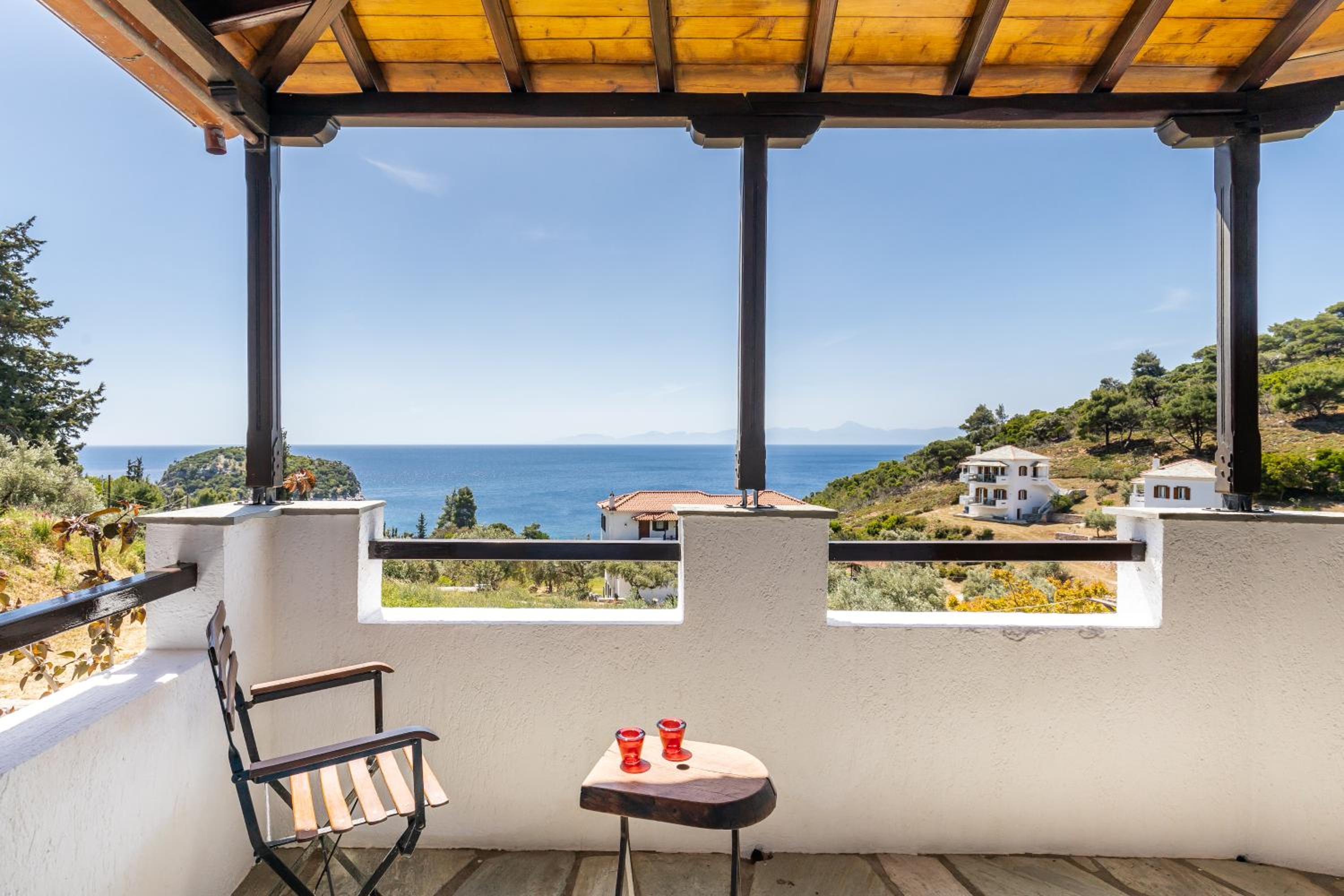 Irida Skopelos