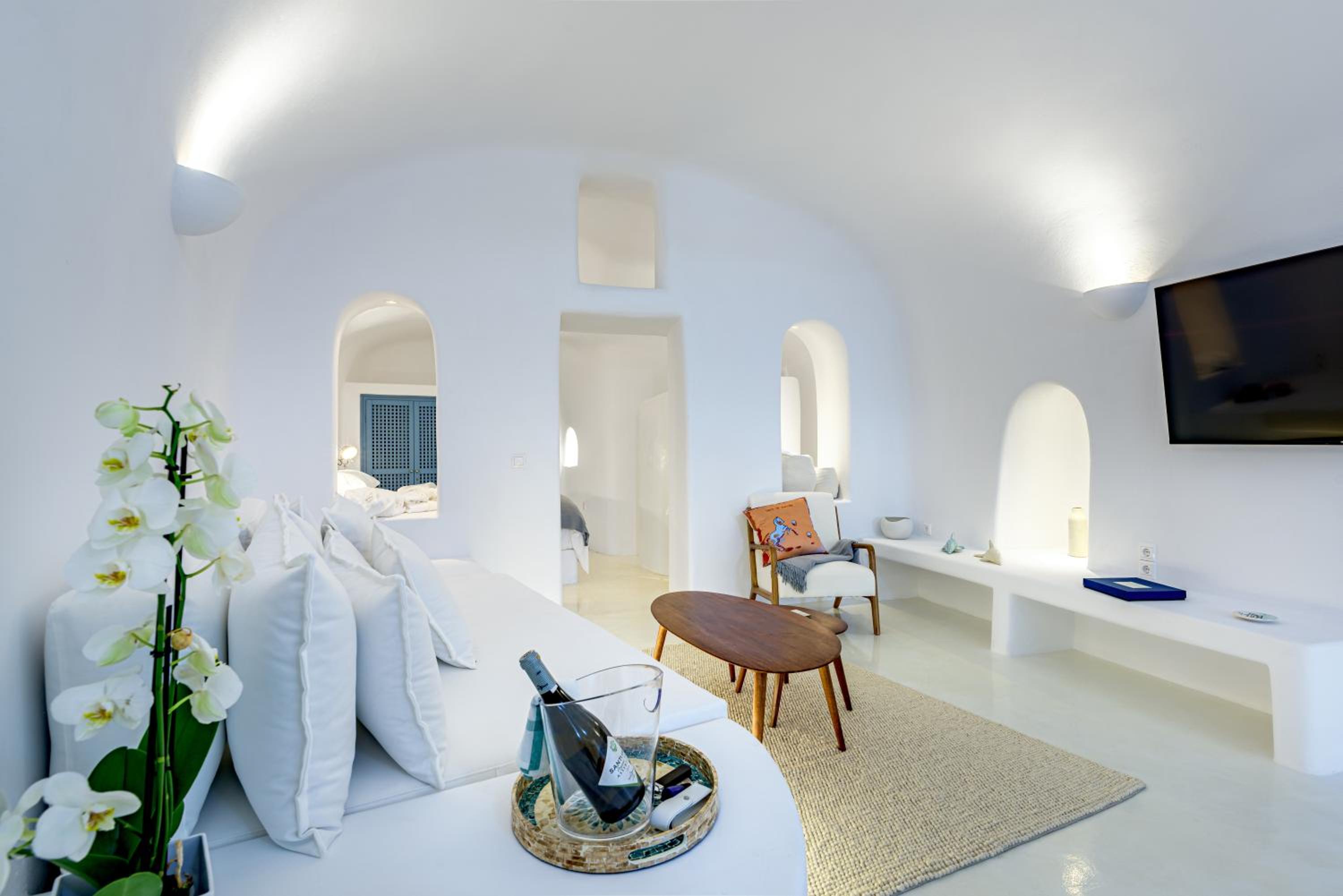 Aristos Life Luxury Cave Villas