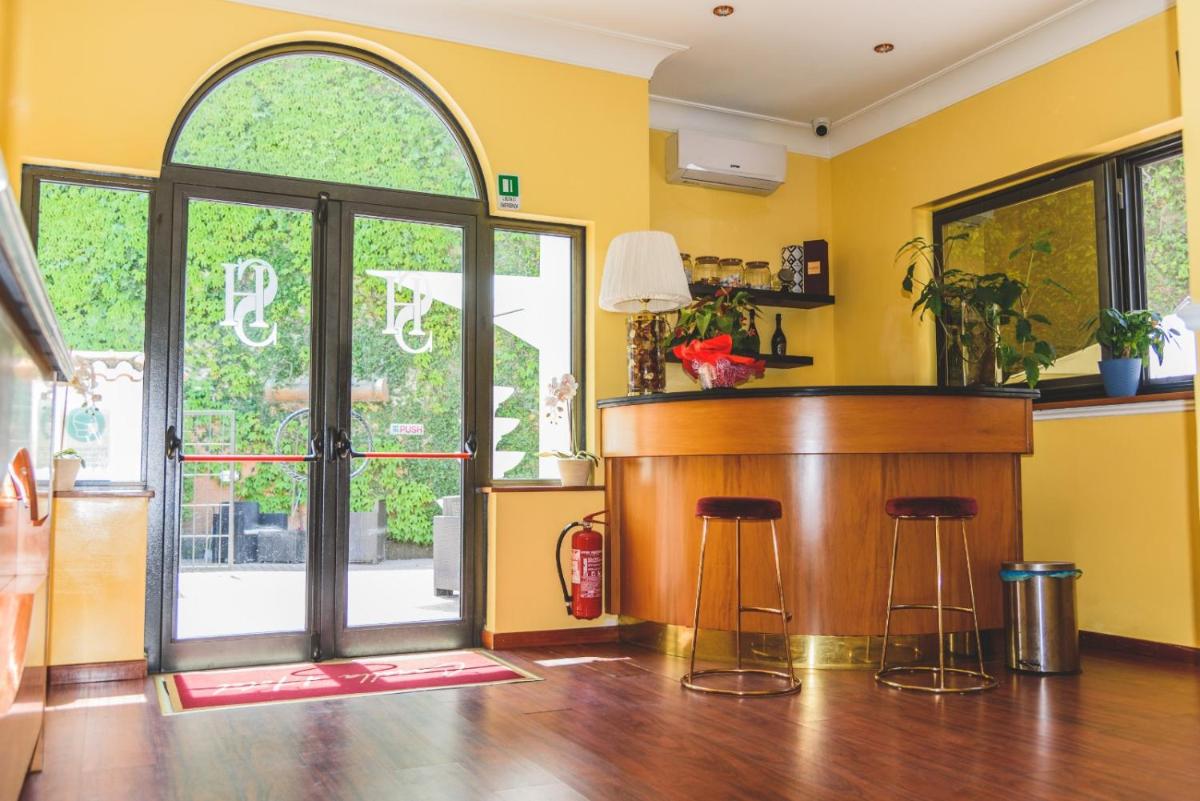 CANELLA HOTEL