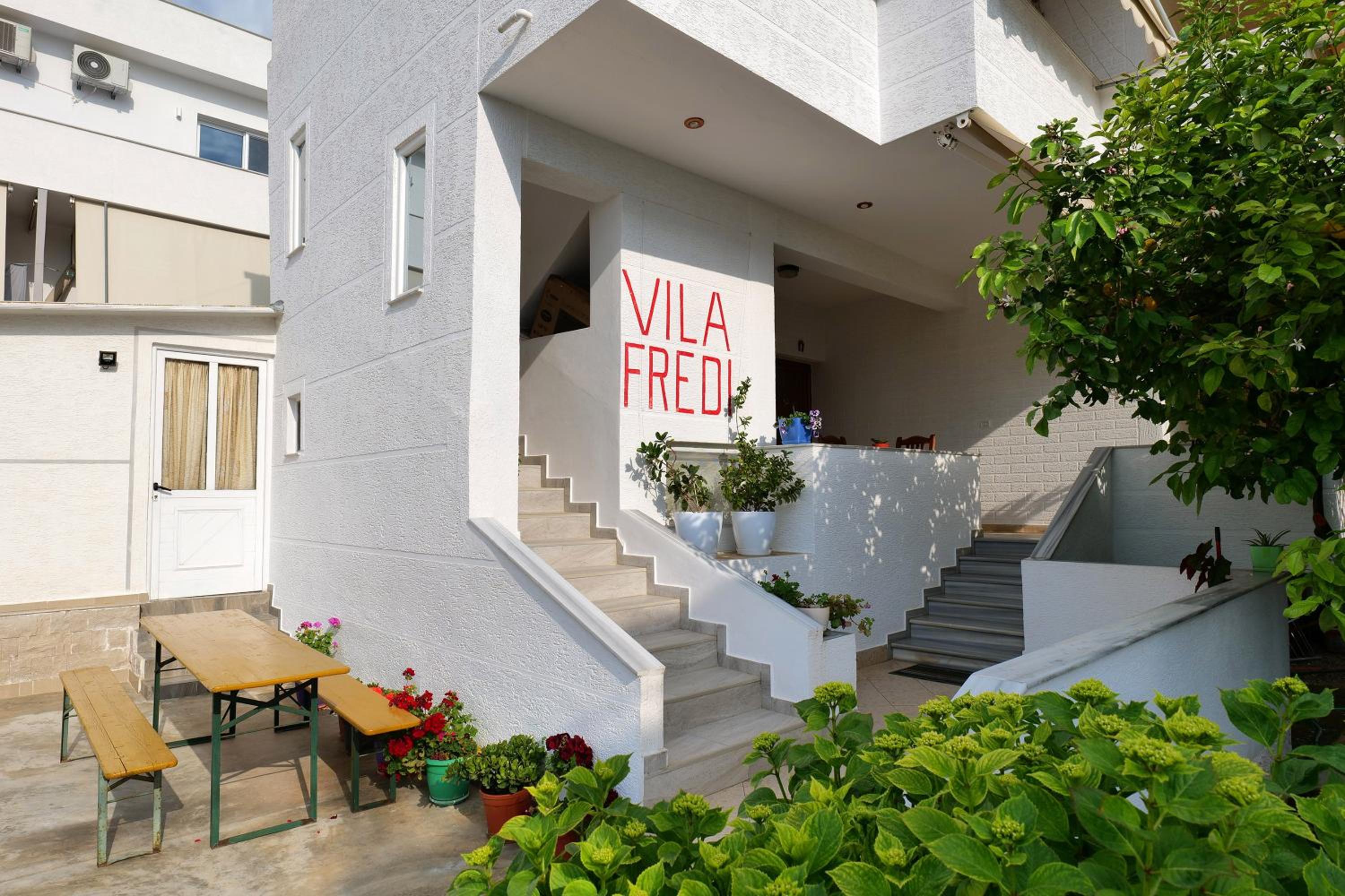 Vila Fredi