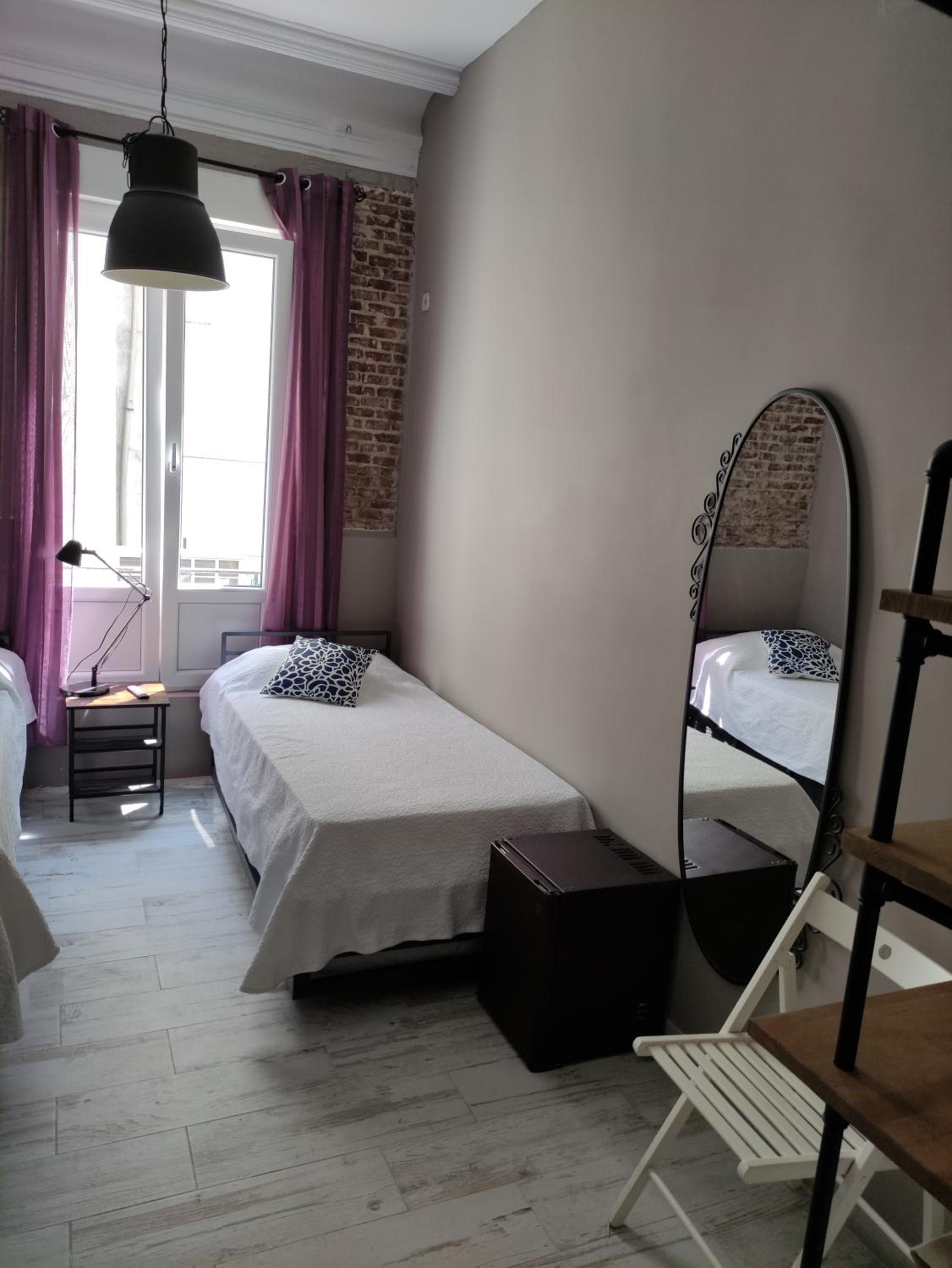 Hostal Hispalense