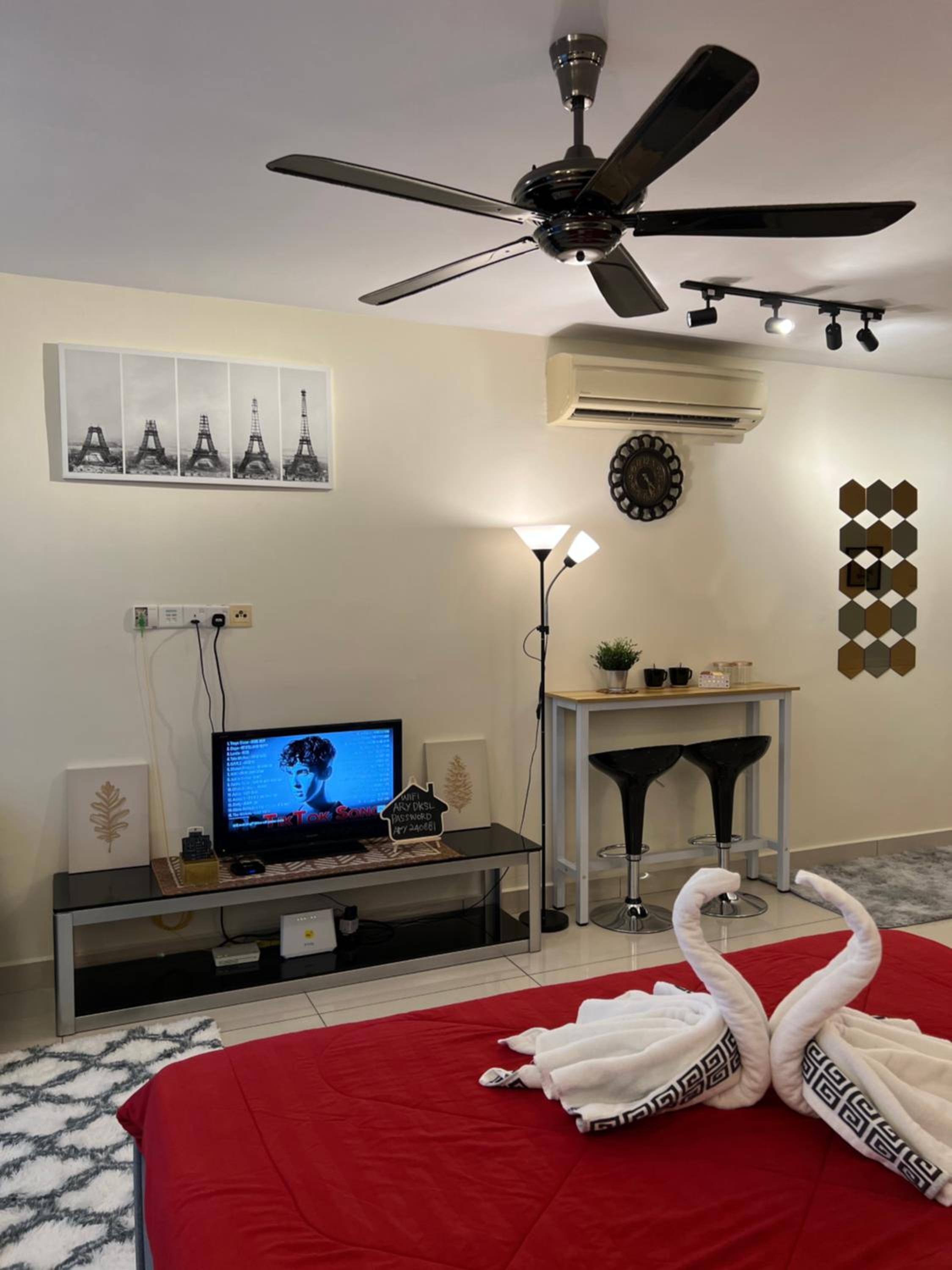 Ksl D'Esplanade Studio Apartment's 3