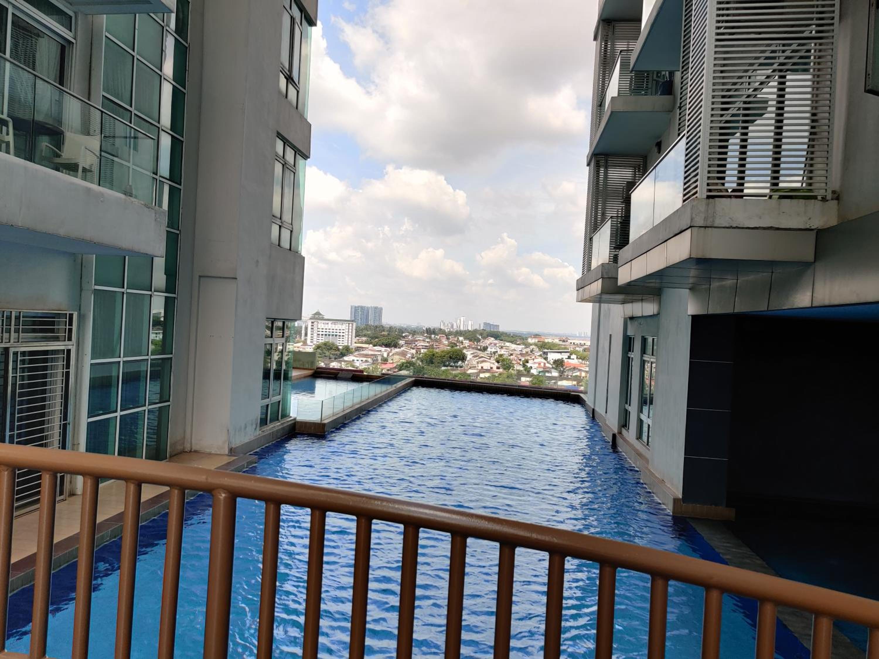 Ksl D'Esplanade Studio Apartment's 3