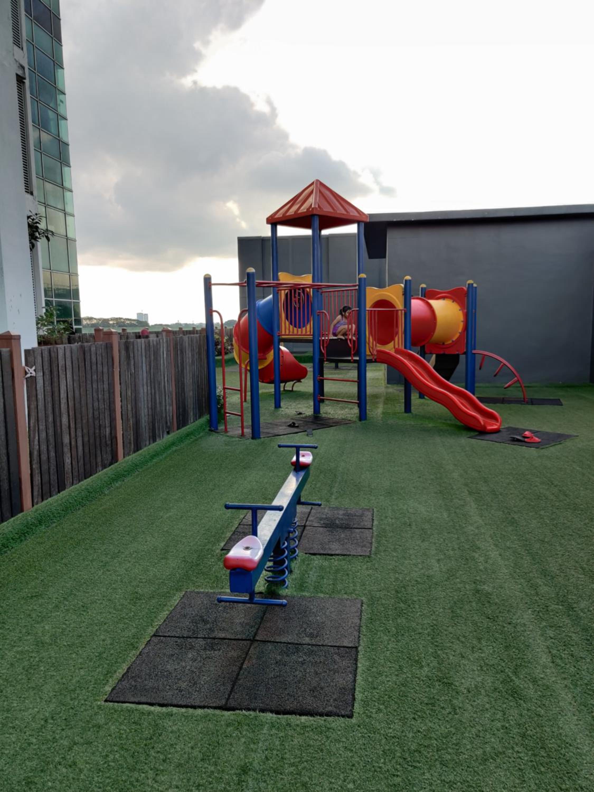 Ksl D'Esplanade Studio Apartment's 3