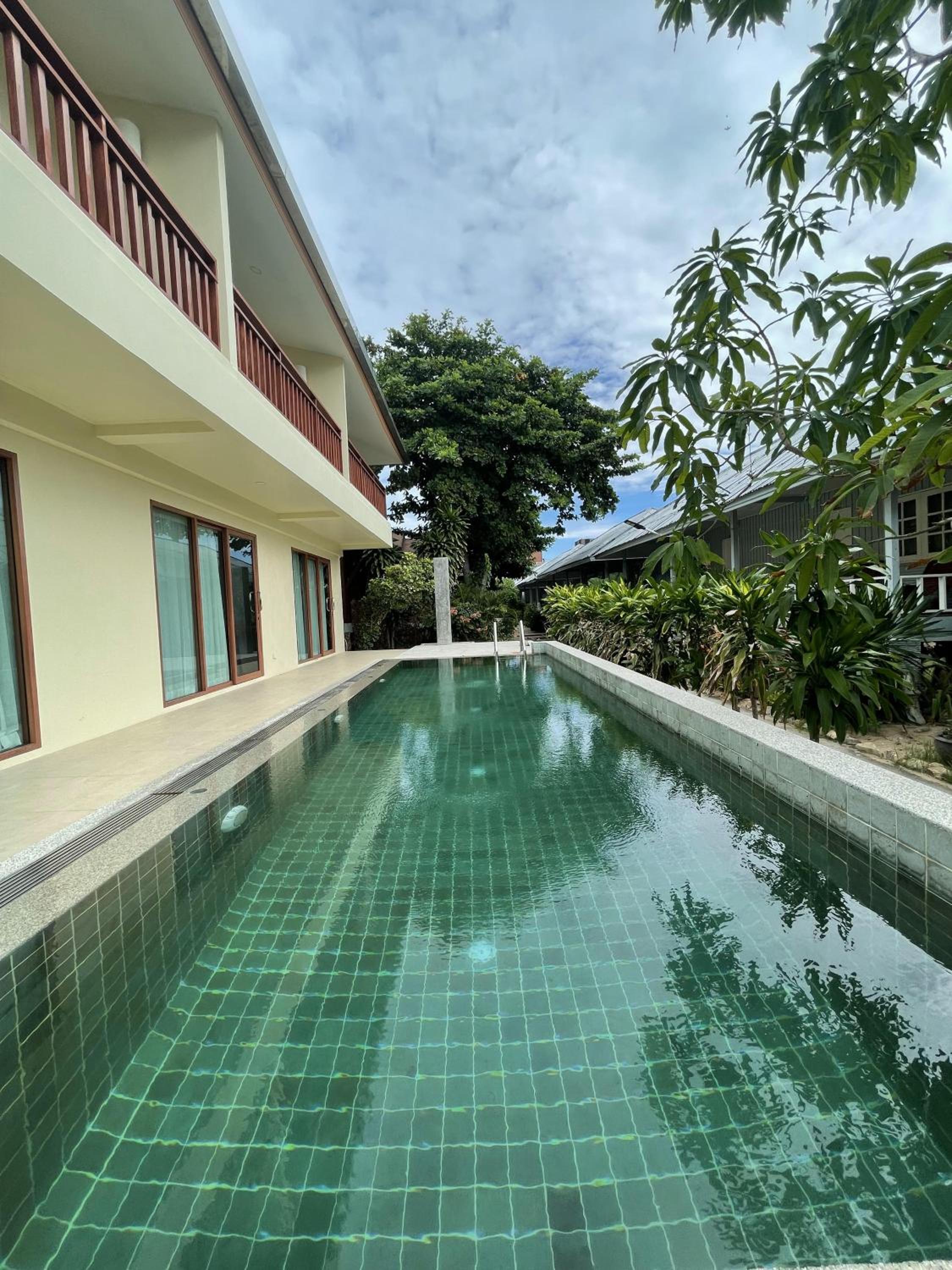 Utopia Resort