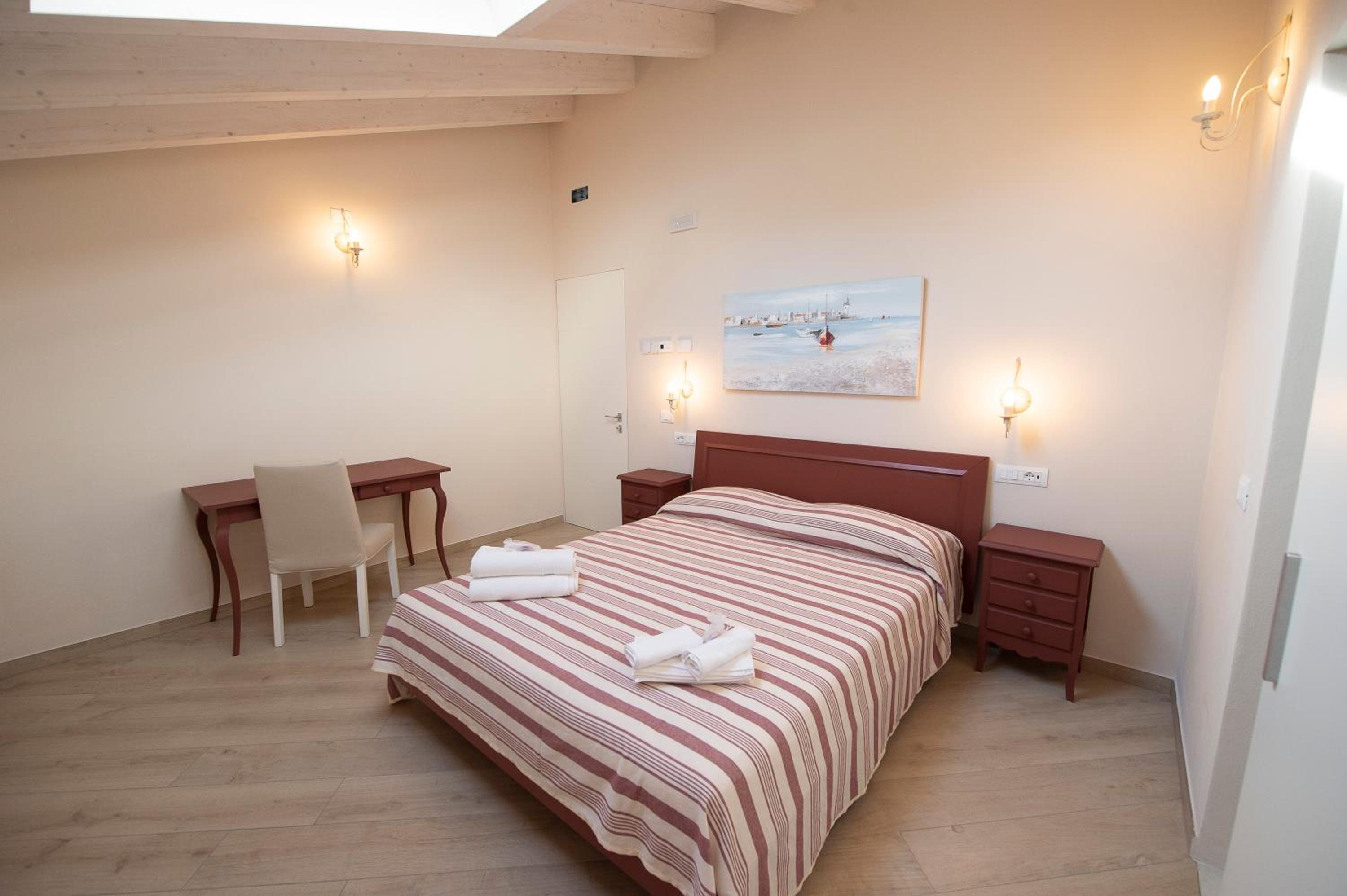 Villino Micol camere a due passi dal mare view 5