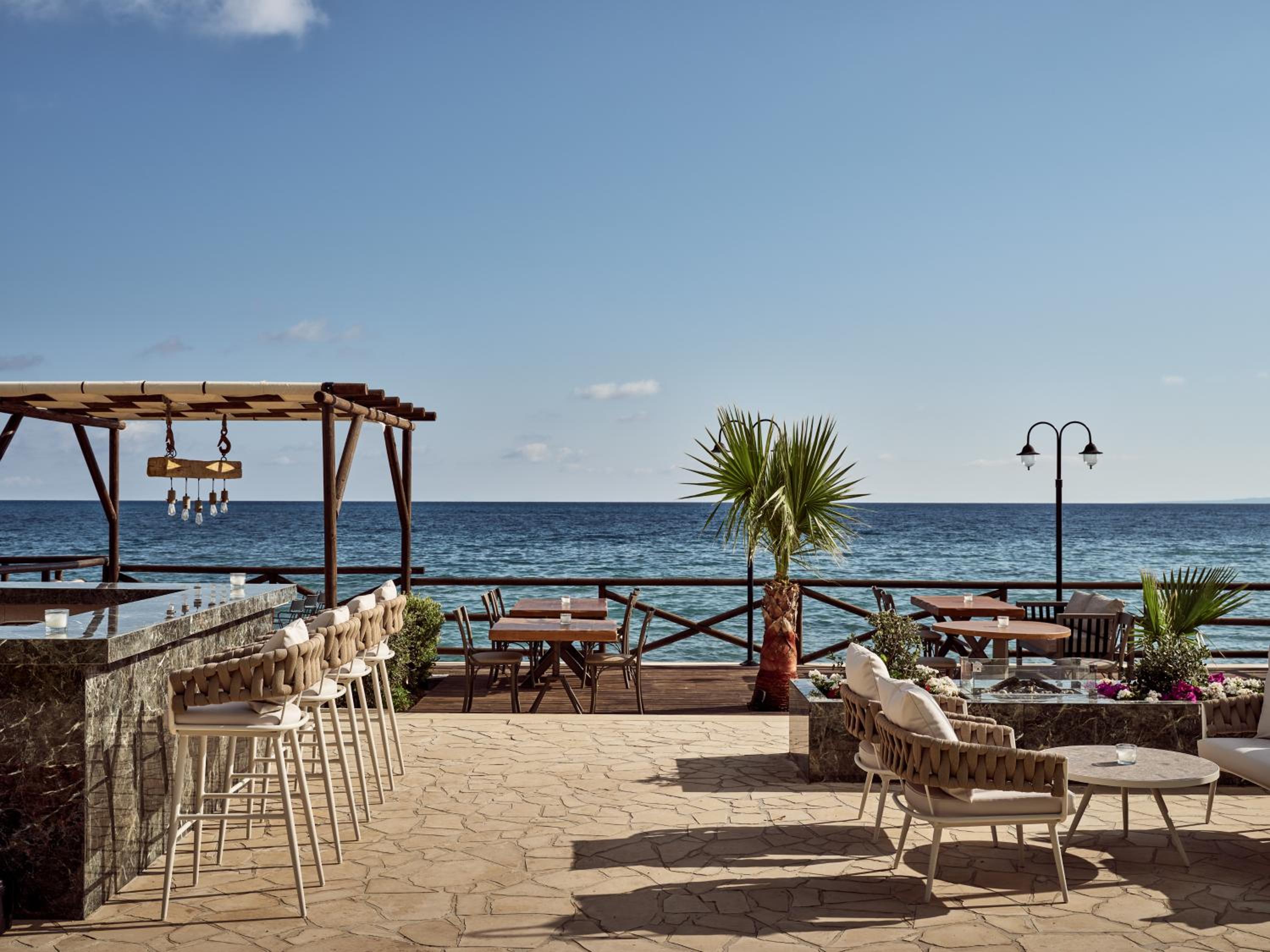 Hotel Windmill Bay Hotel