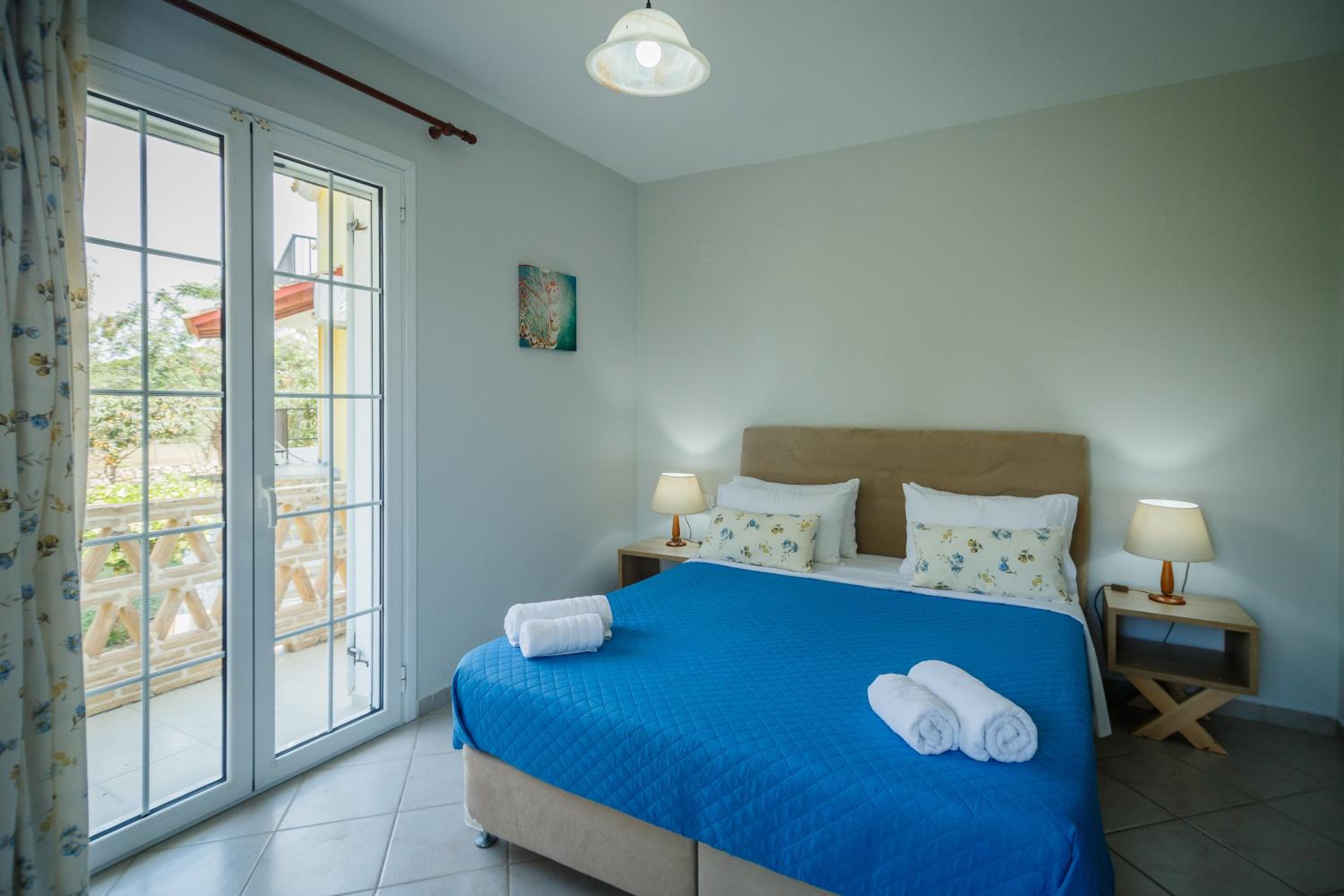 Porto Gerakas Villas
